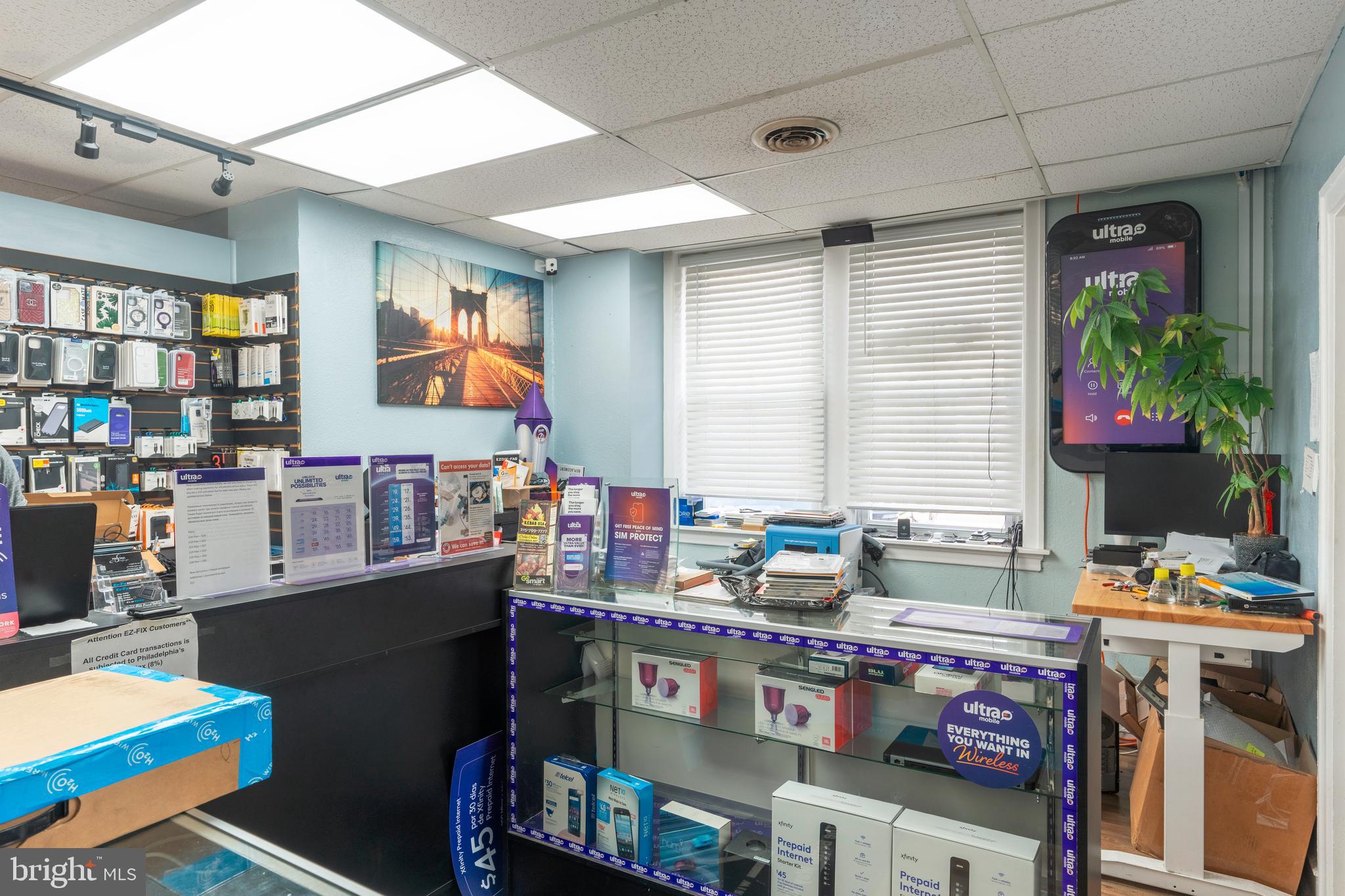 BUSTLETON - Commercial Sale