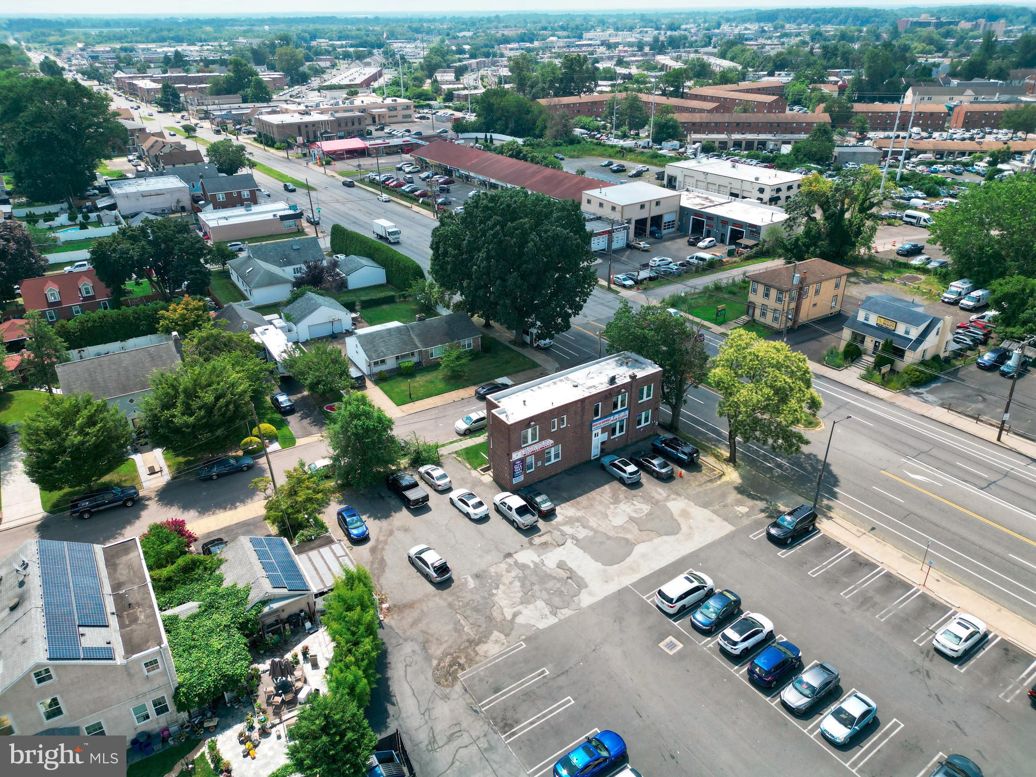 BUSTLETON - Commercial Sale