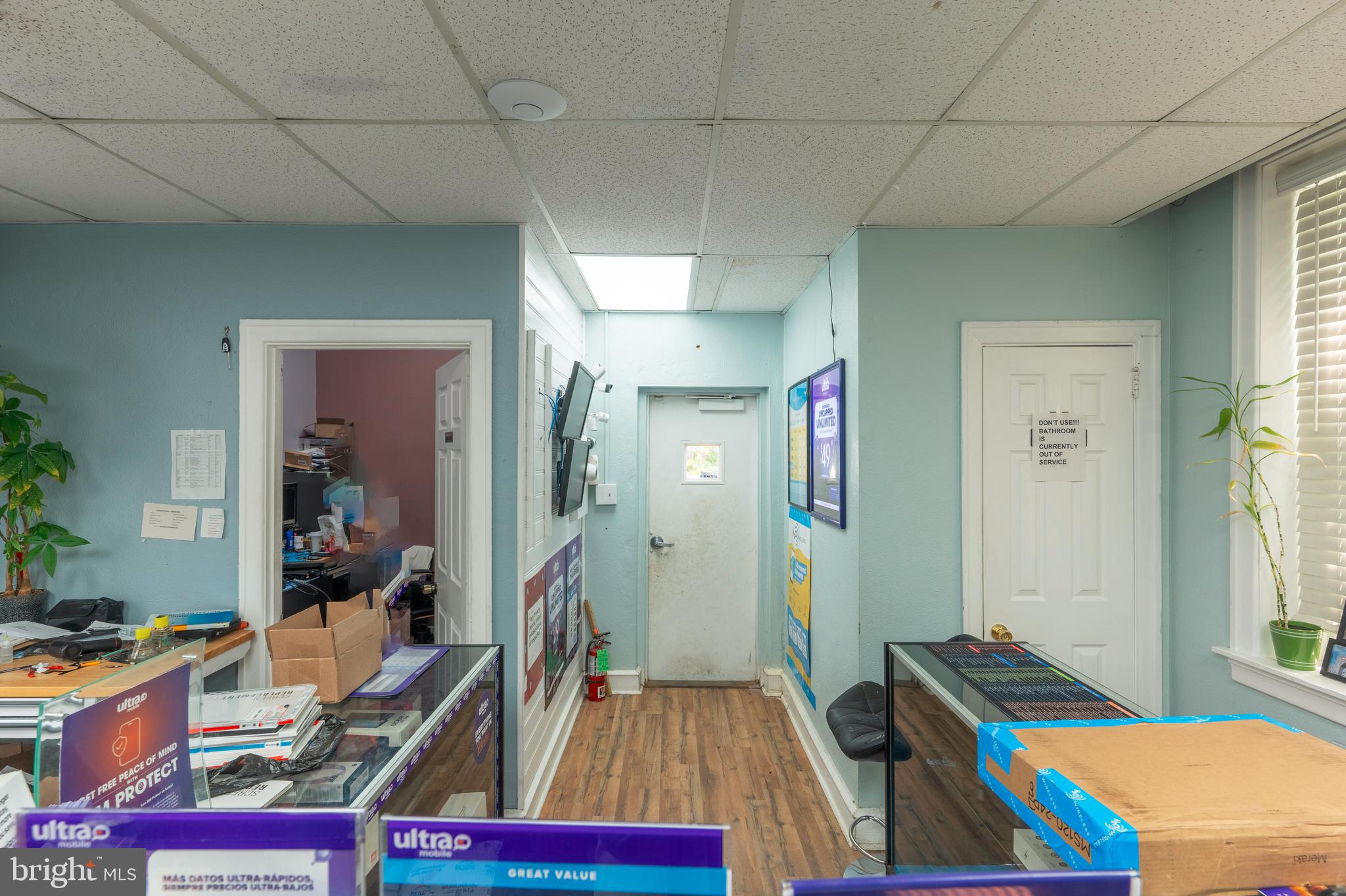 BUSTLETON - Commercial Sale