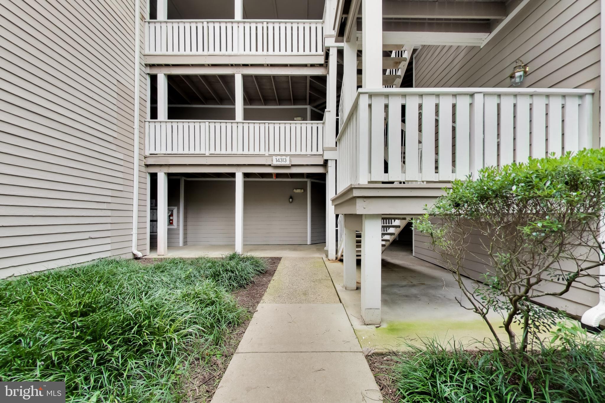 14313 CLIMBING ROSE WAY #106