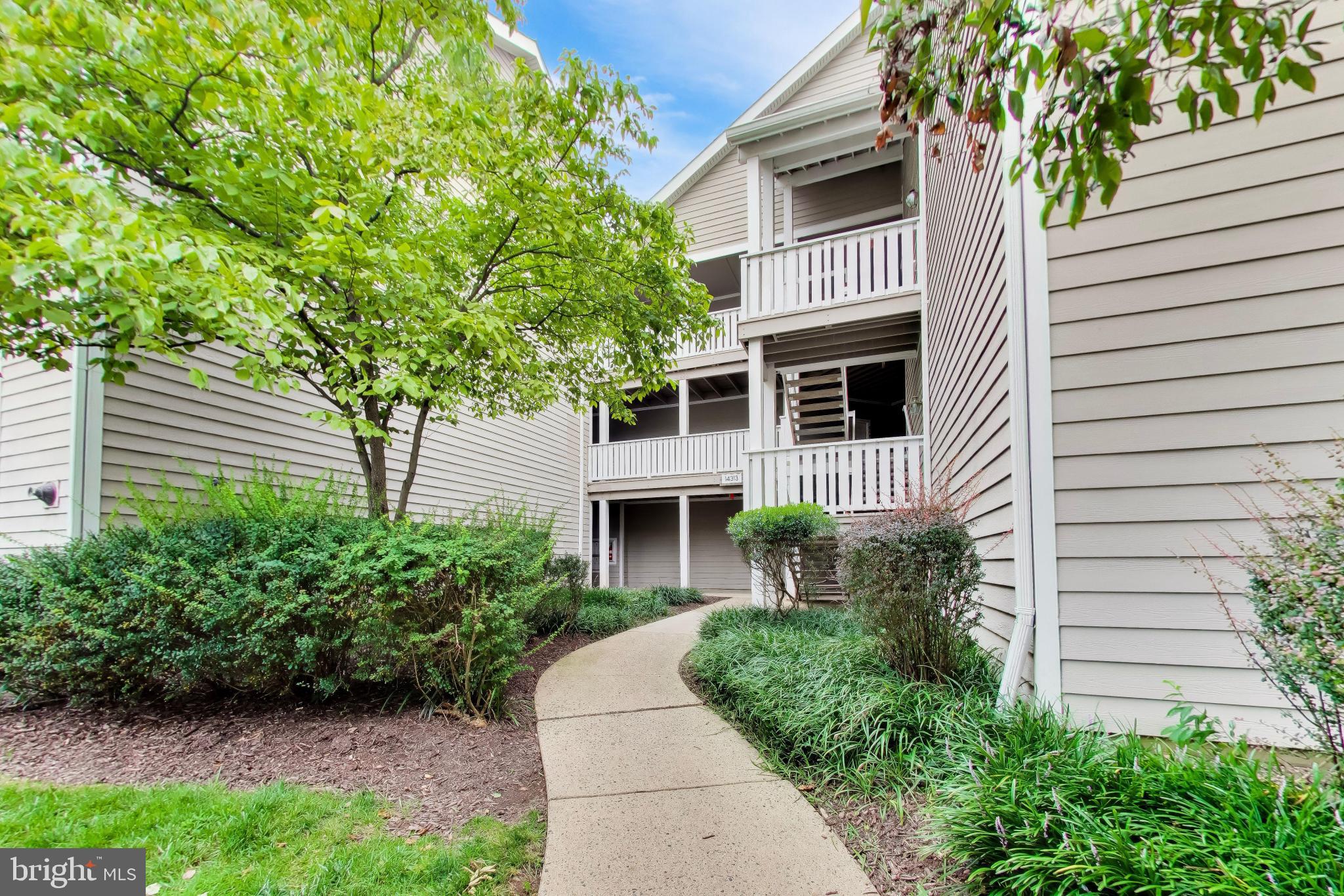 14313 CLIMBING ROSE WAY #106