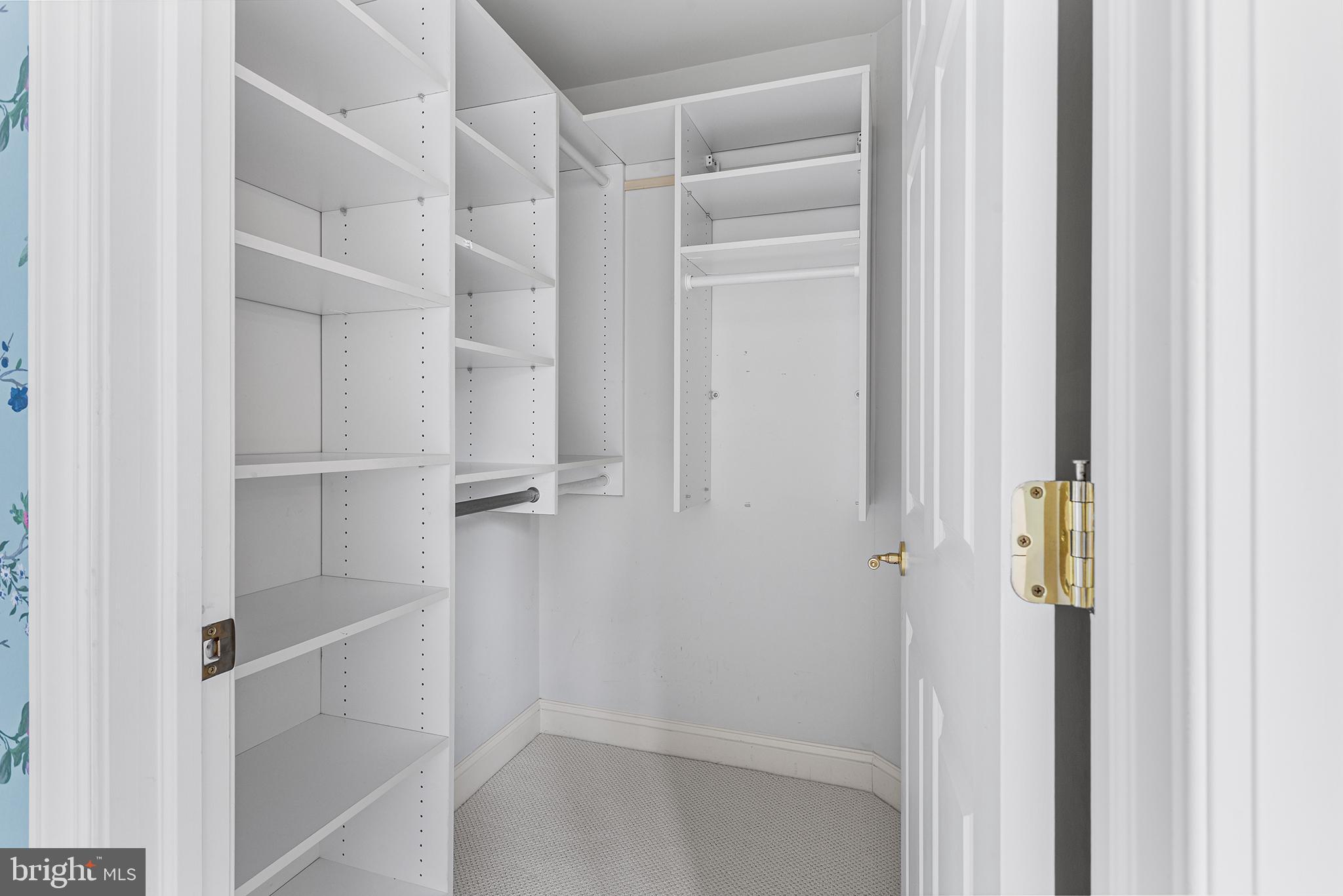 GREENE COUNTRIE - Residential Lease