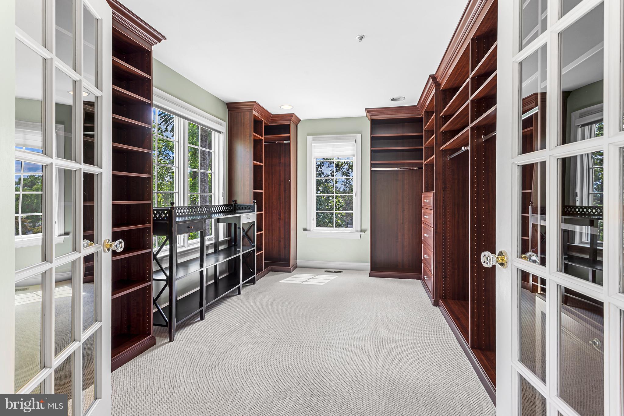 GREENE COUNTRIE - Residential Lease