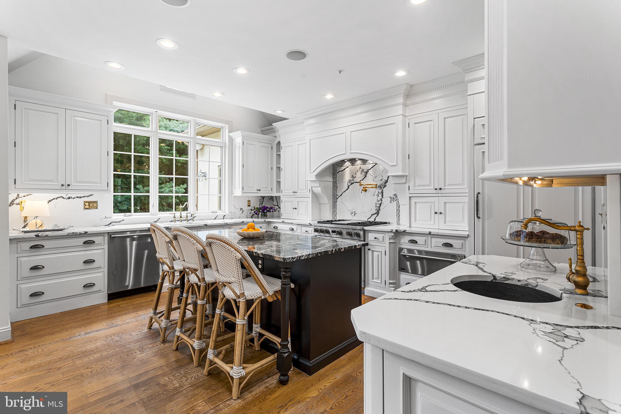 GREENE COUNTRIE - Residential Lease