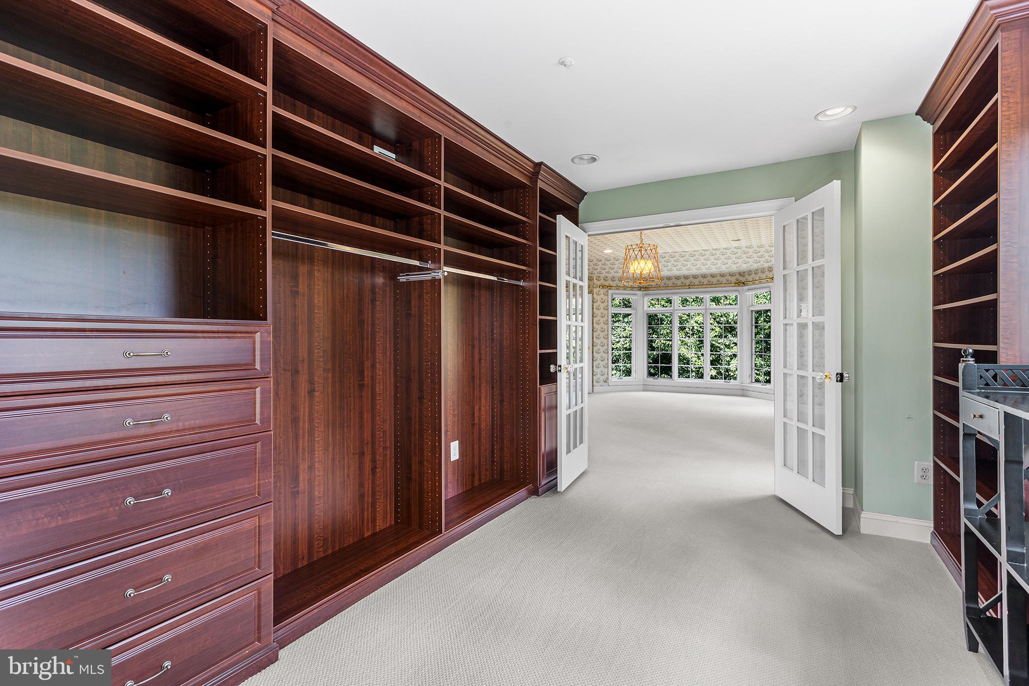 GREENE COUNTRIE - Residential Lease