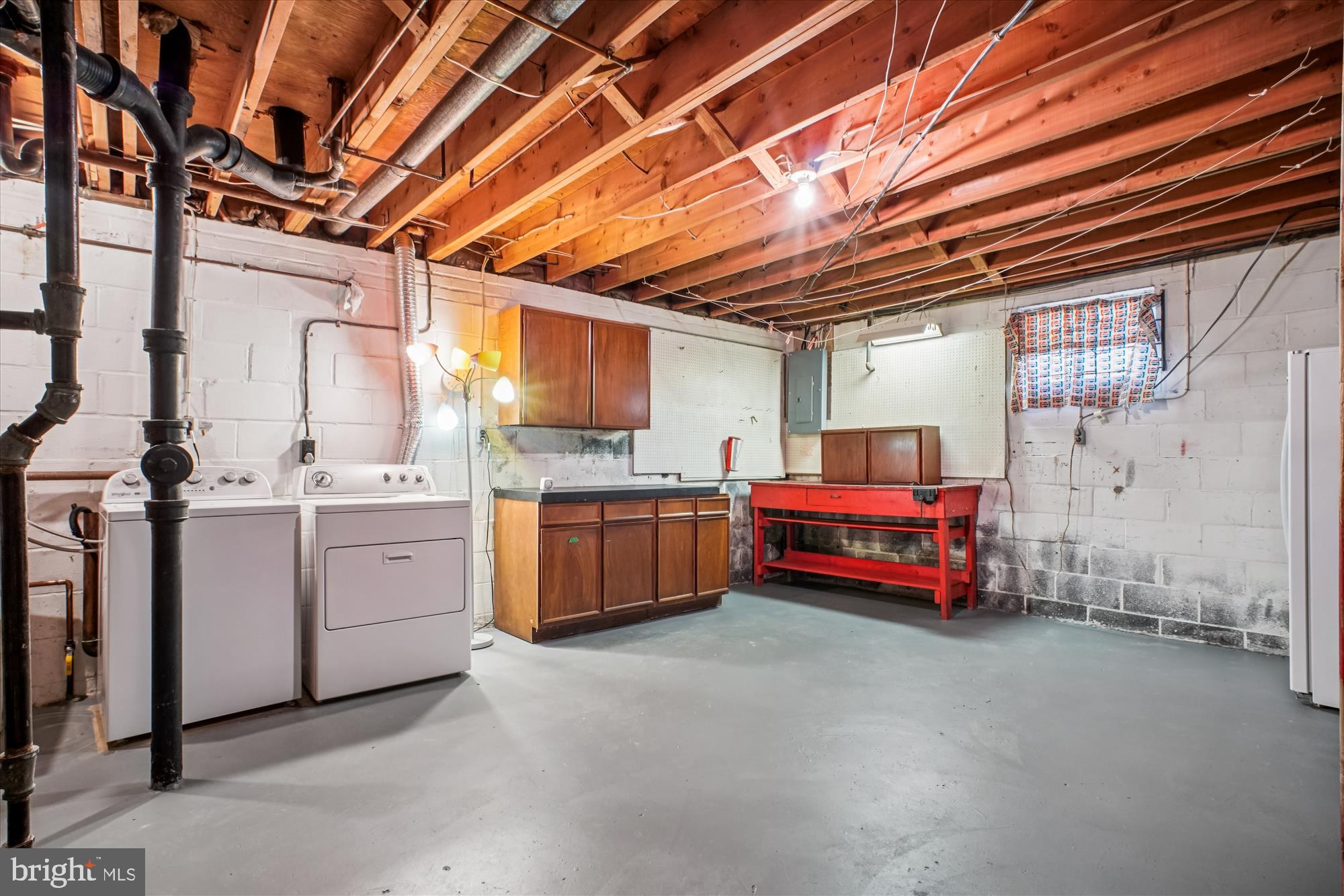 WILLOW WOODS - Residential