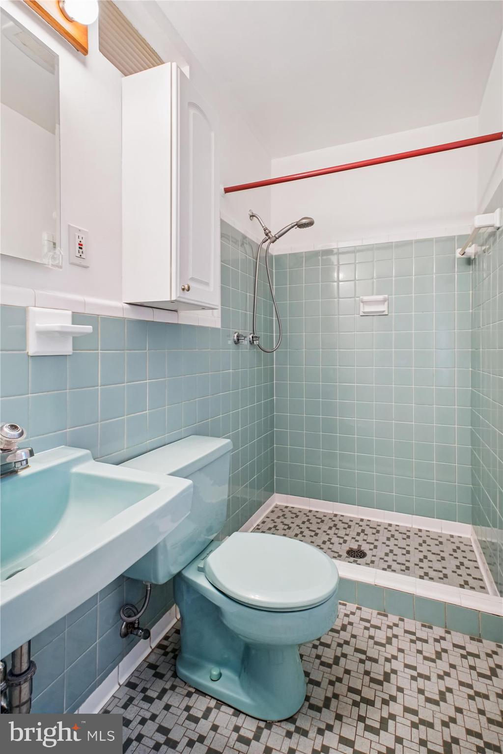 WILLOW WOODS - Residential