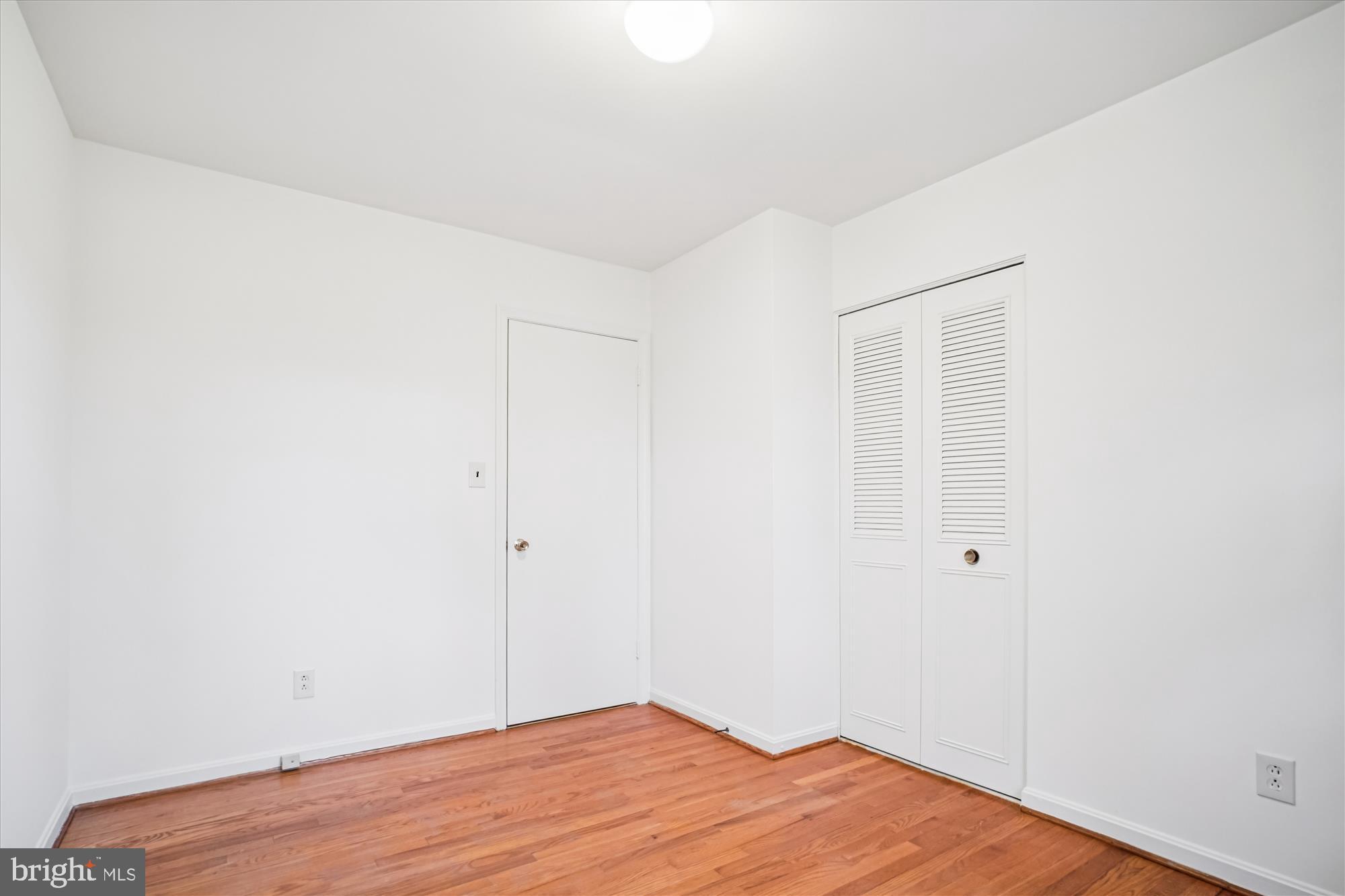 WILLOW WOODS - Residential