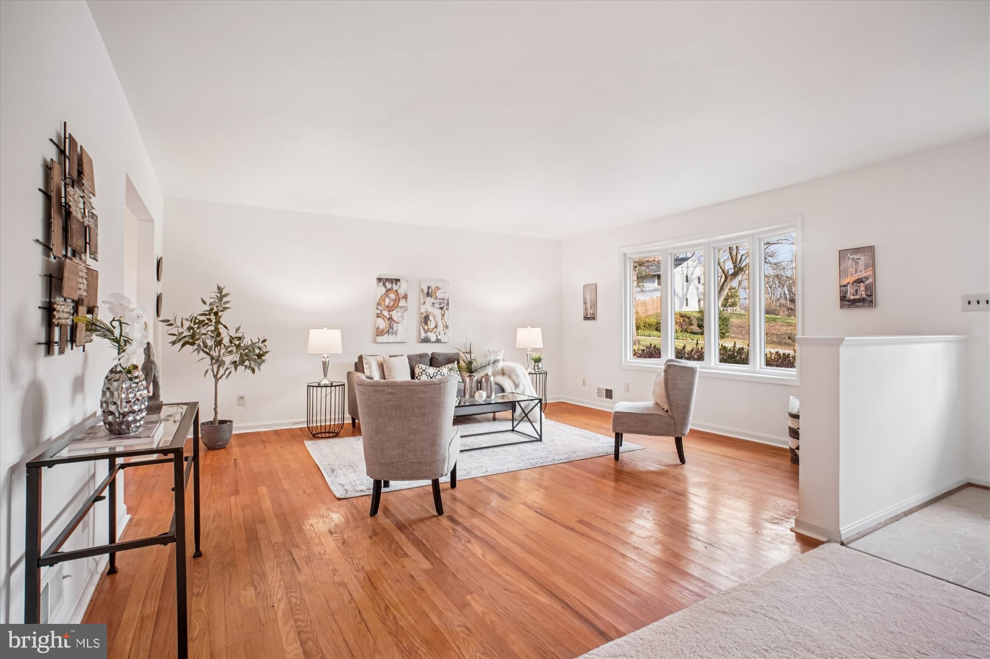 WILLOW WOODS - Residential