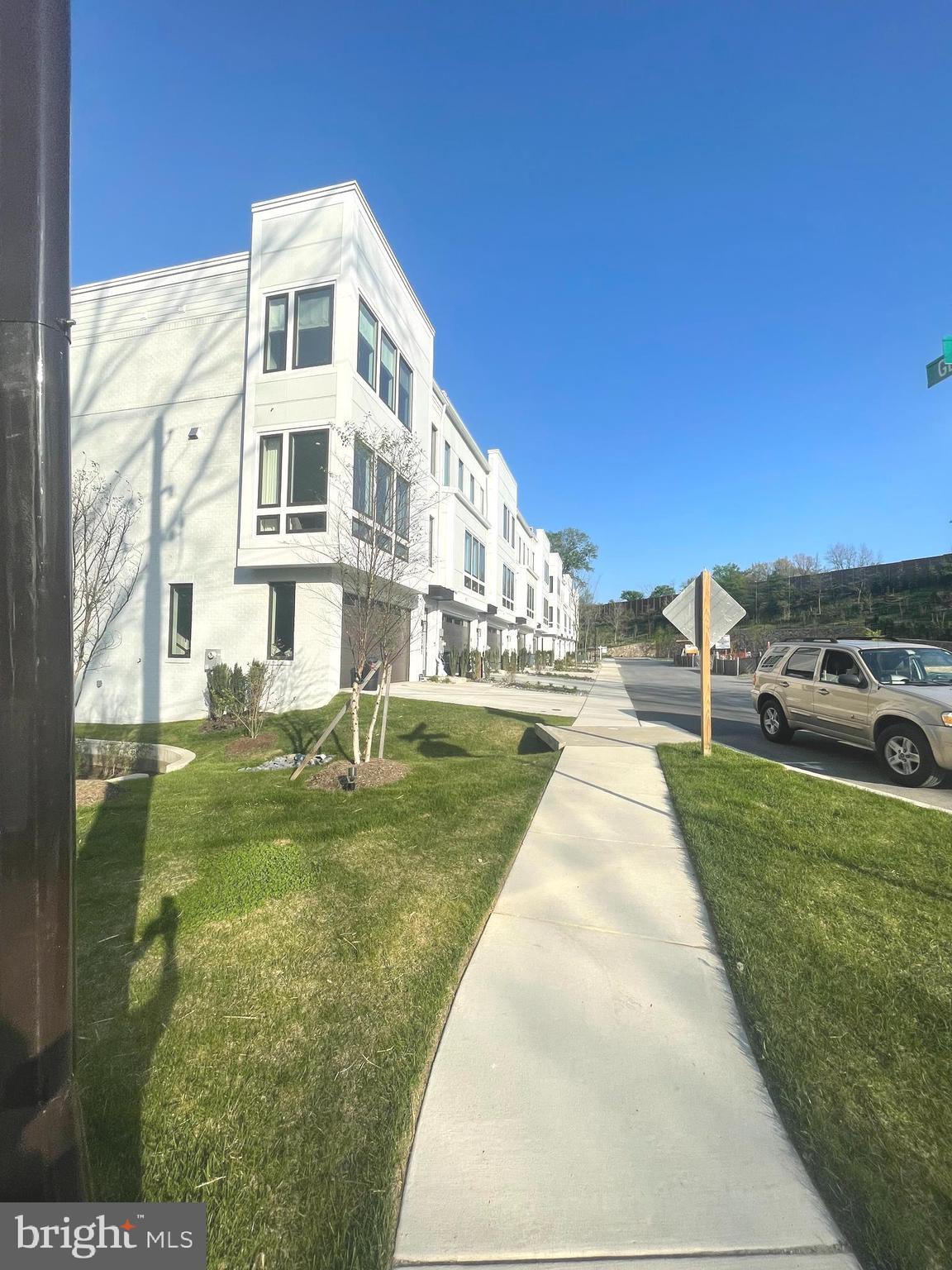 NORTH CHEVY CHASE - Residential Lease