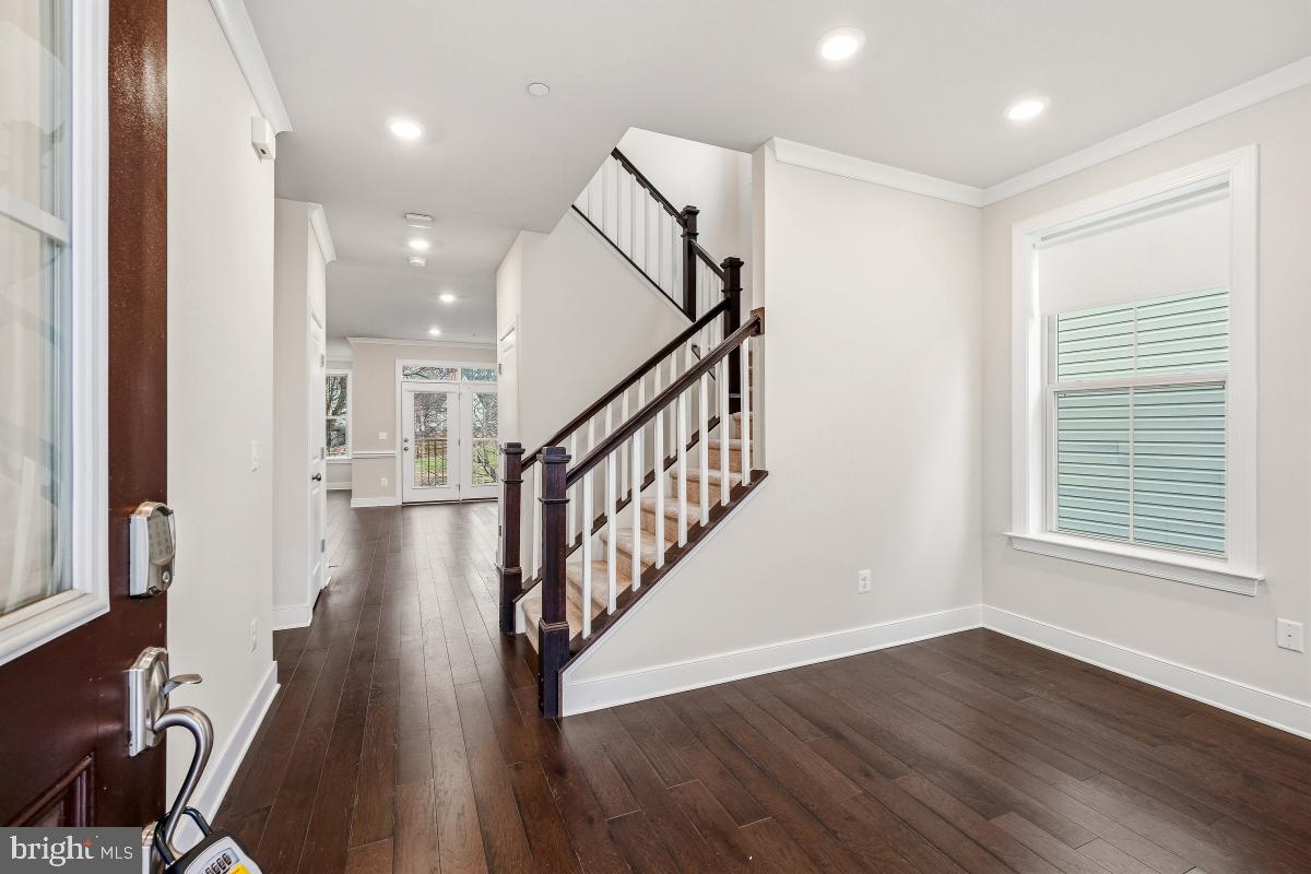 THE CHASE AT QUINCE ORCHARD - Residential