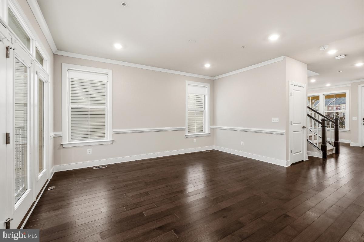 THE CHASE AT QUINCE ORCHARD - Residential