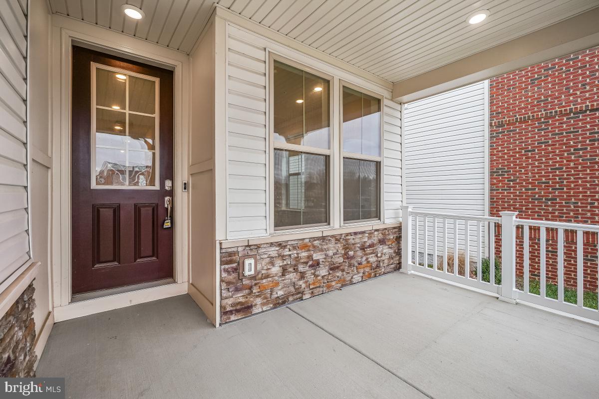 THE CHASE AT QUINCE ORCHARD - Residential