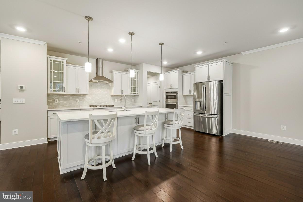 THE CHASE AT QUINCE ORCHARD - Residential