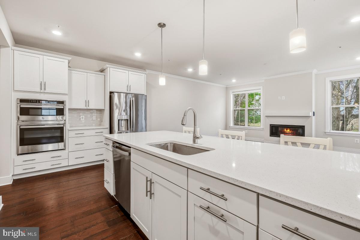 THE CHASE AT QUINCE ORCHARD - Residential