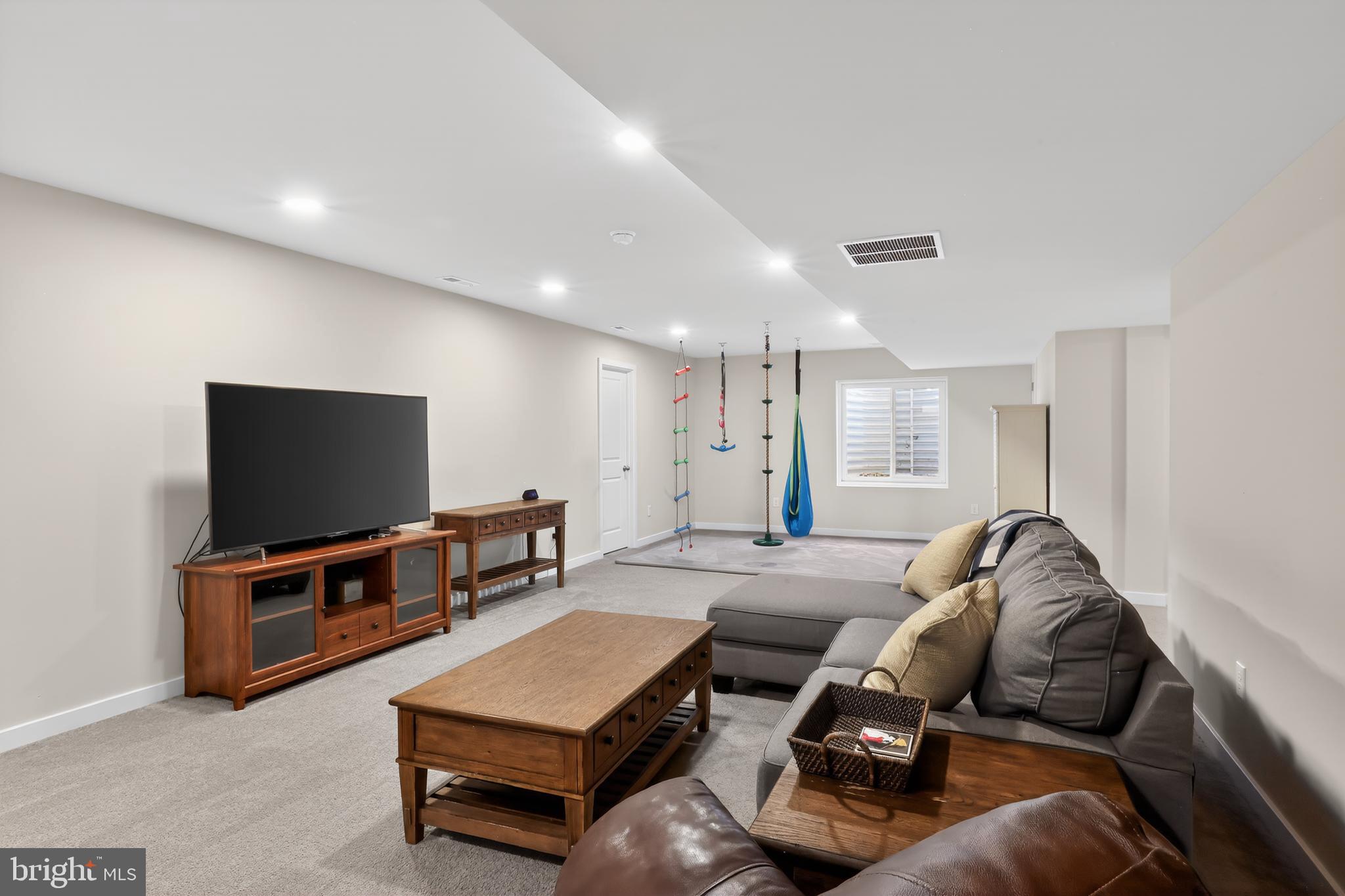 THE WOODS AT HIDDEN CREEK - Residential