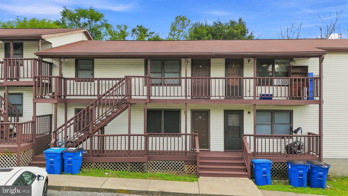 841 S MAIN STREET
