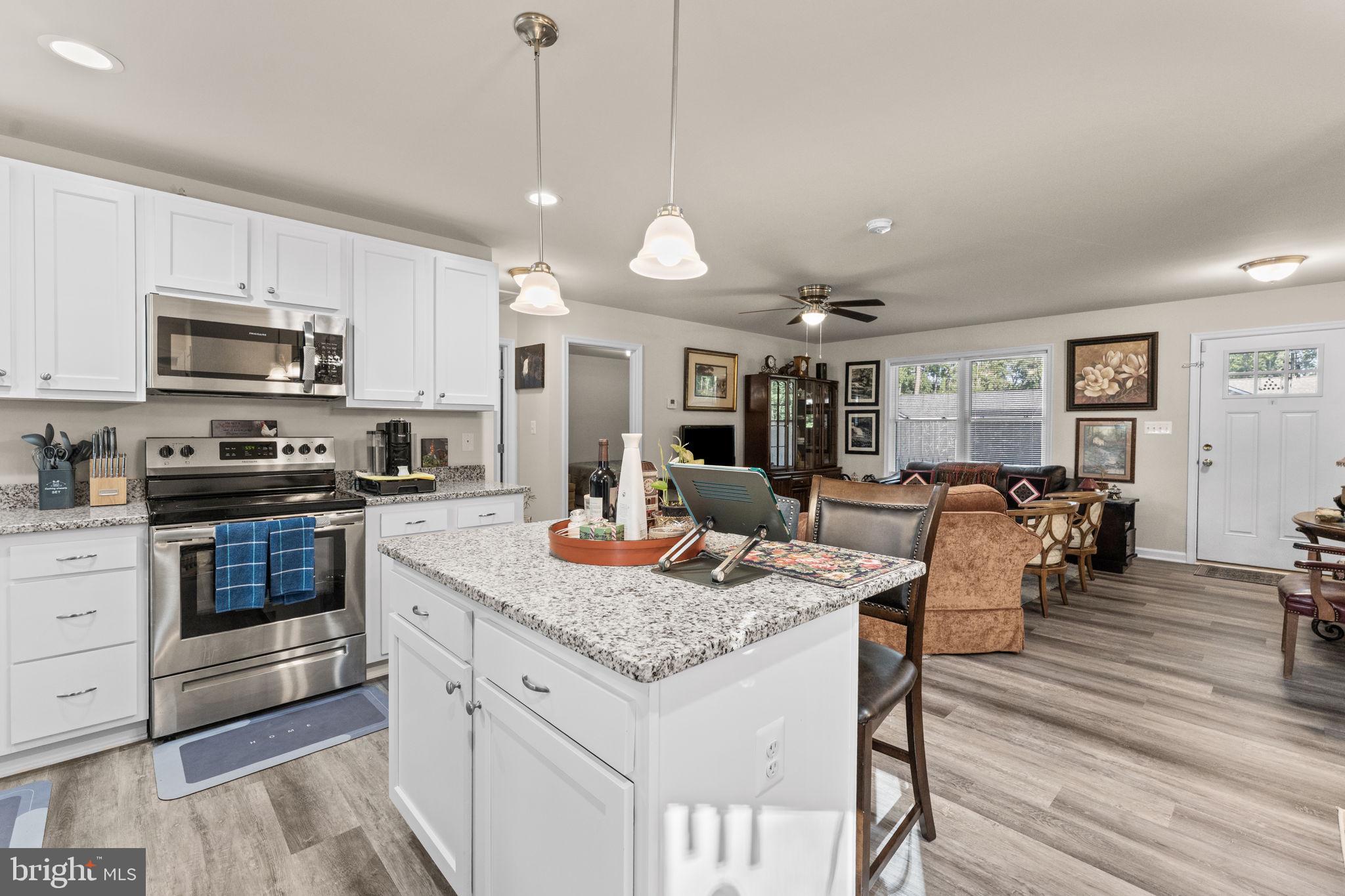 BERKLEY BEACH - Residential