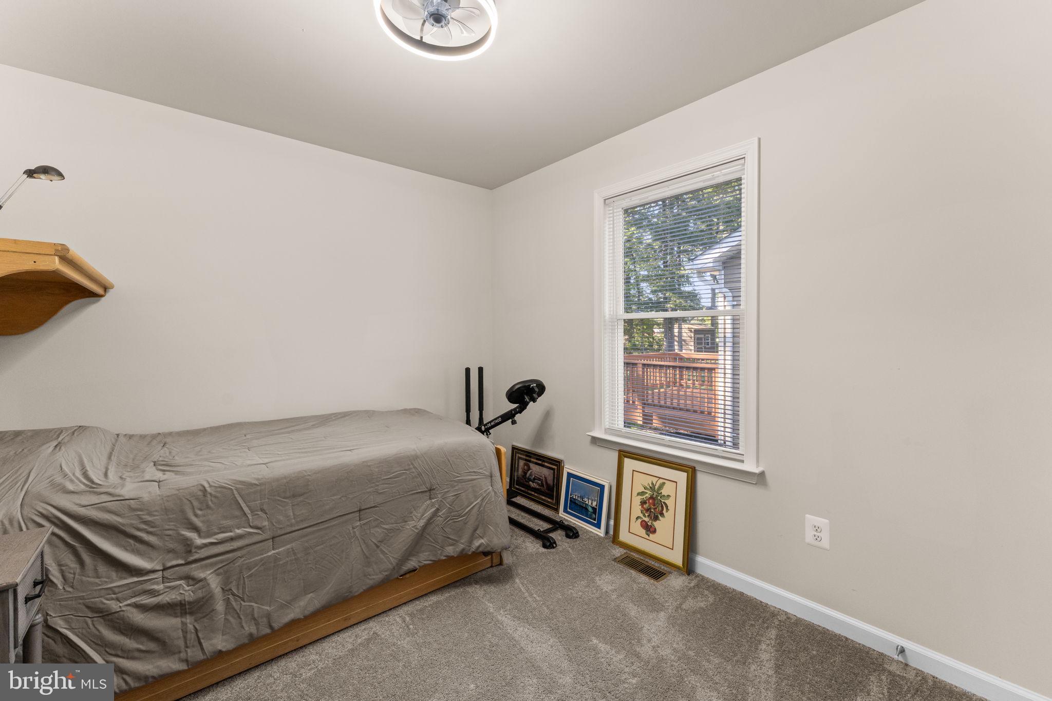 BERKLEY BEACH - Residential