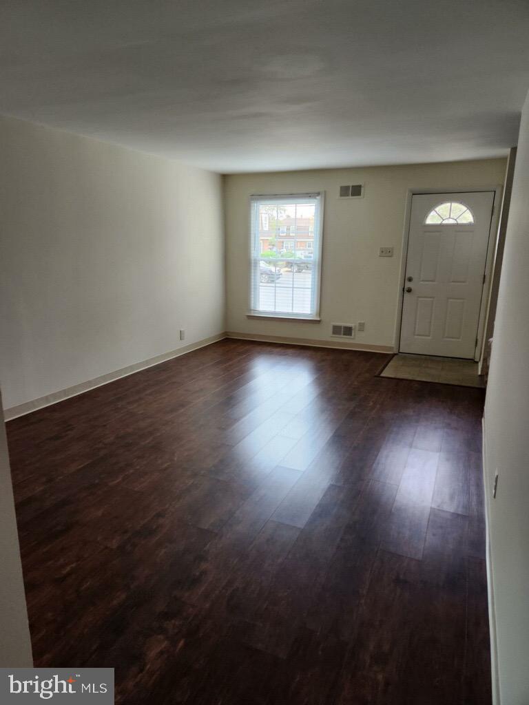 WARFIELD CONDOMINIUMS - Residential Lease