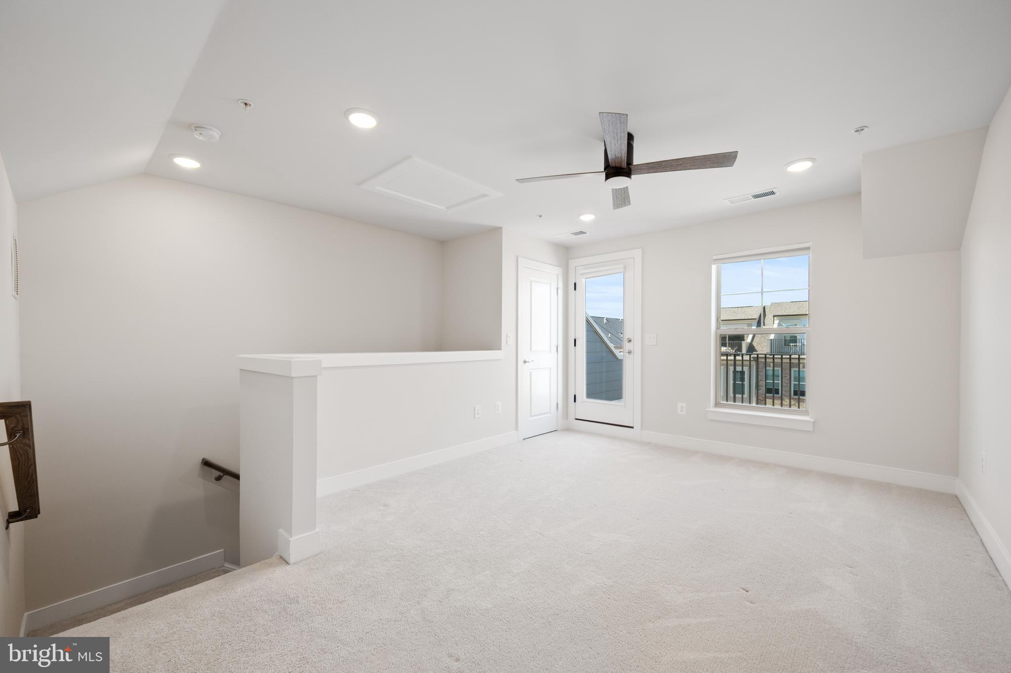 CROWN - Residential Lease