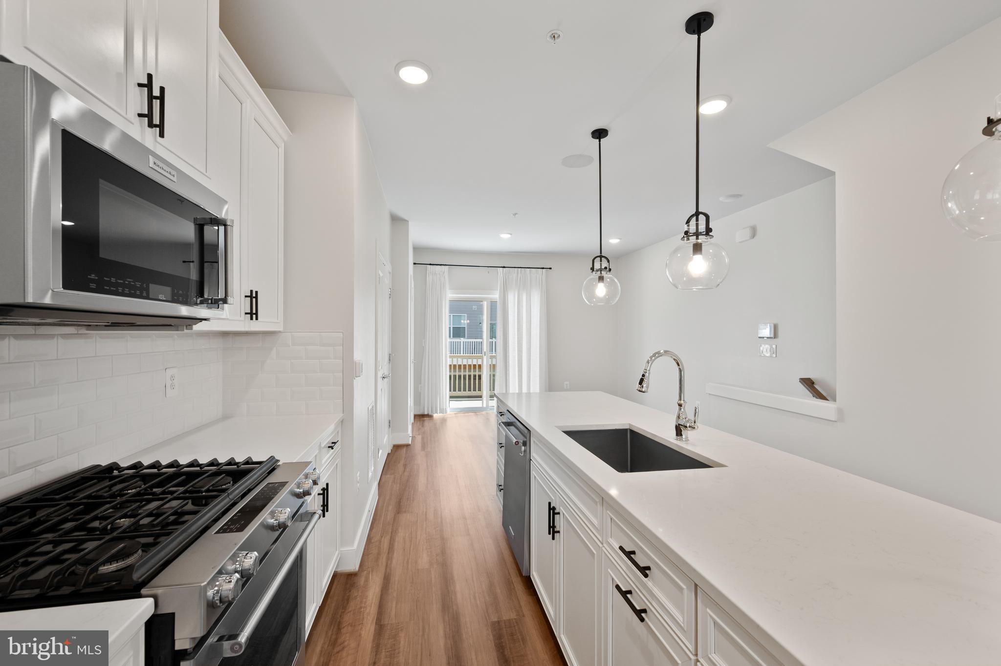 CROWN - Residential Lease