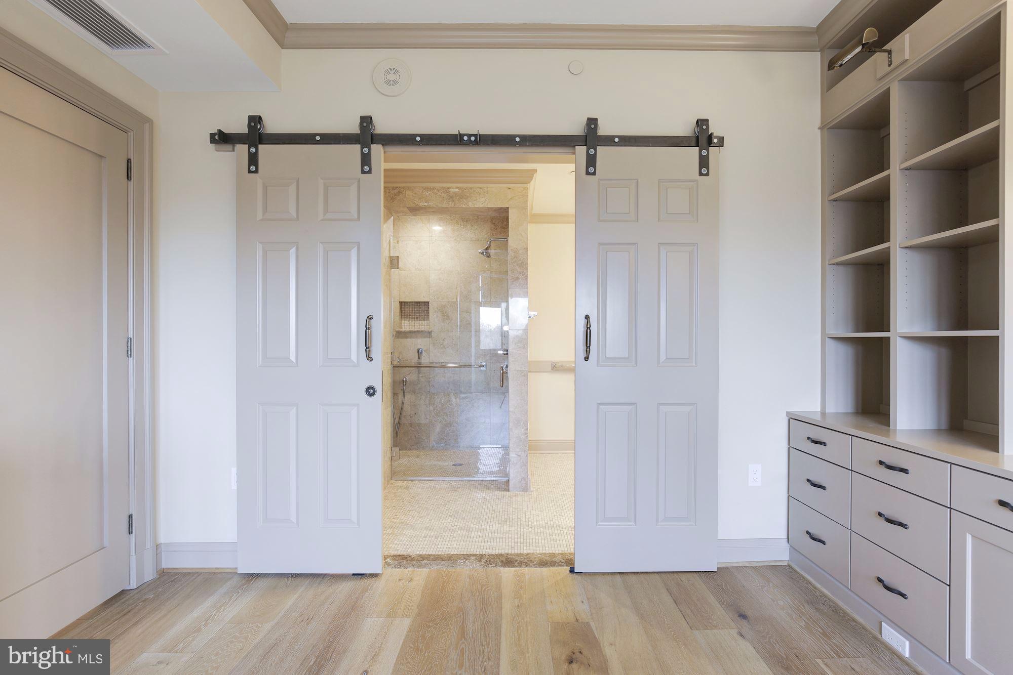 SOMERSET HOUSE CONDOS - Residential