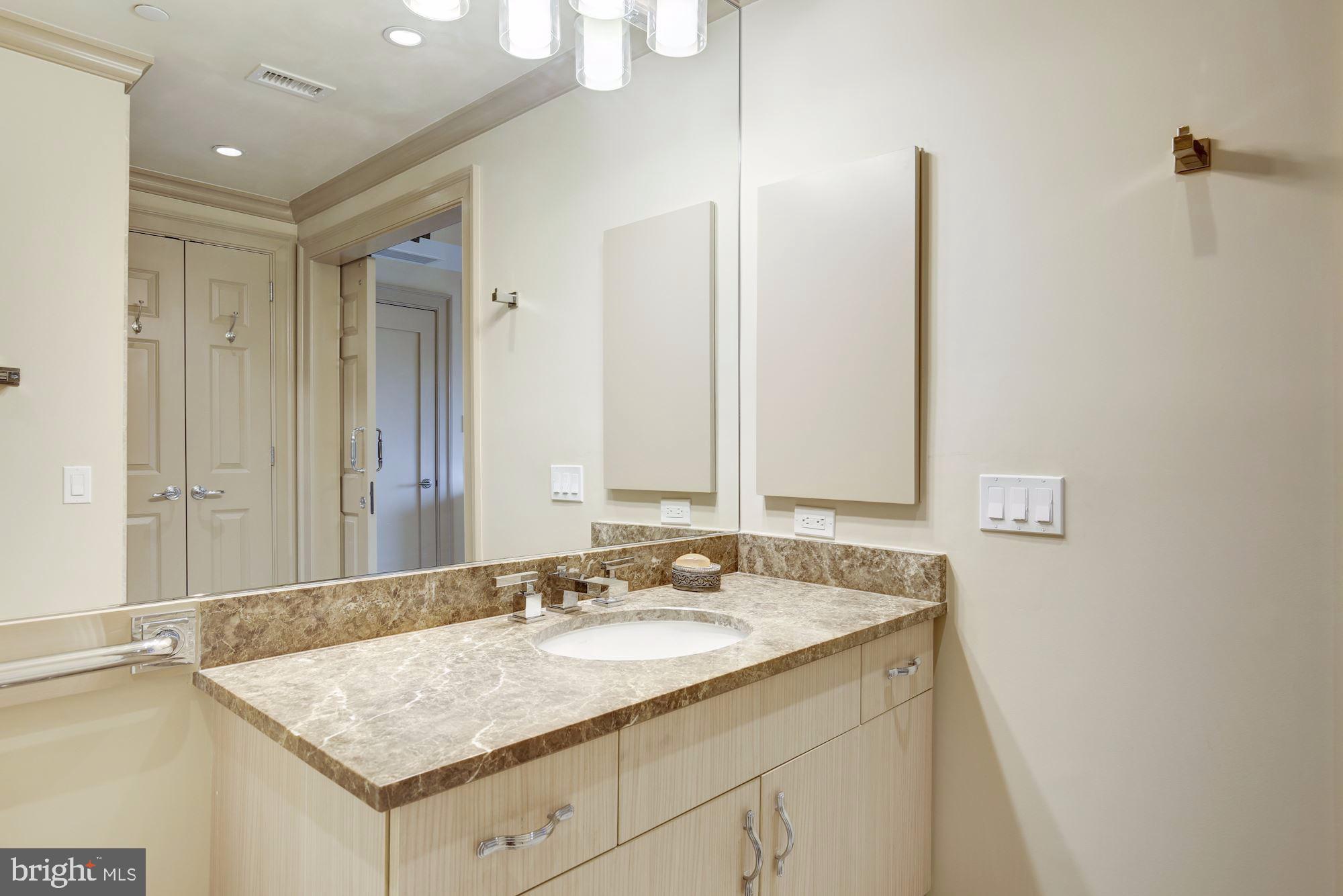 SOMERSET HOUSE CONDOS - Residential