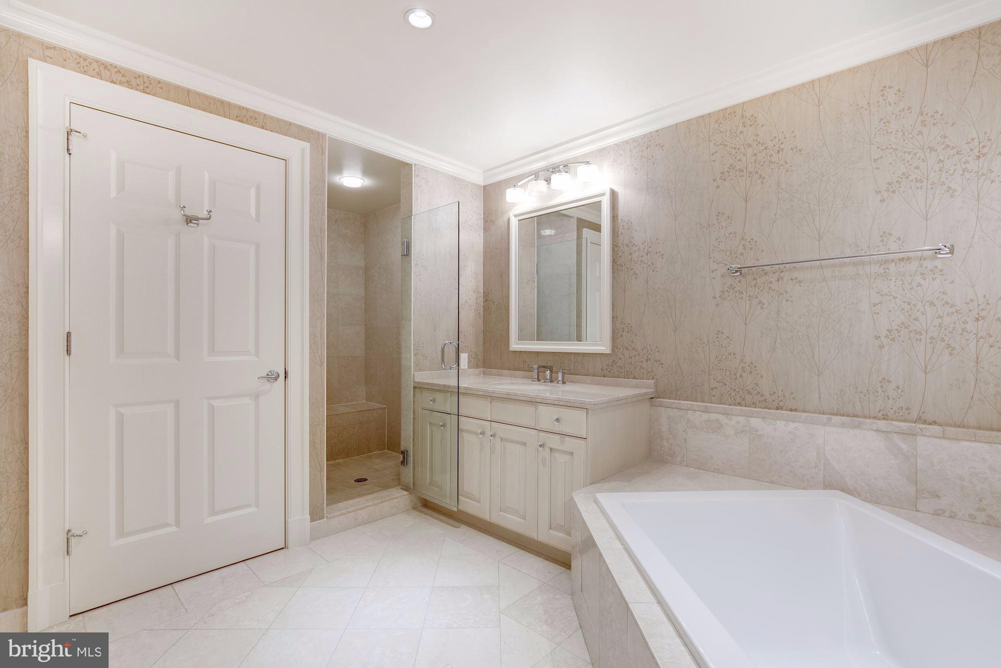 SOMERSET HOUSE CONDOS - Residential