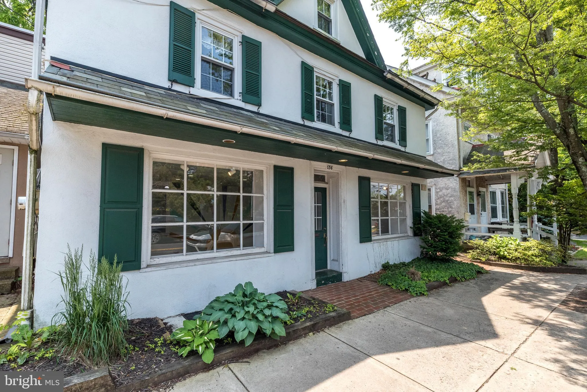 Doylestown, Pennsylvania 18901, United States, 2 Bedrooms Bedrooms, ,2 BathroomsBathrooms,Residential,Active,144194