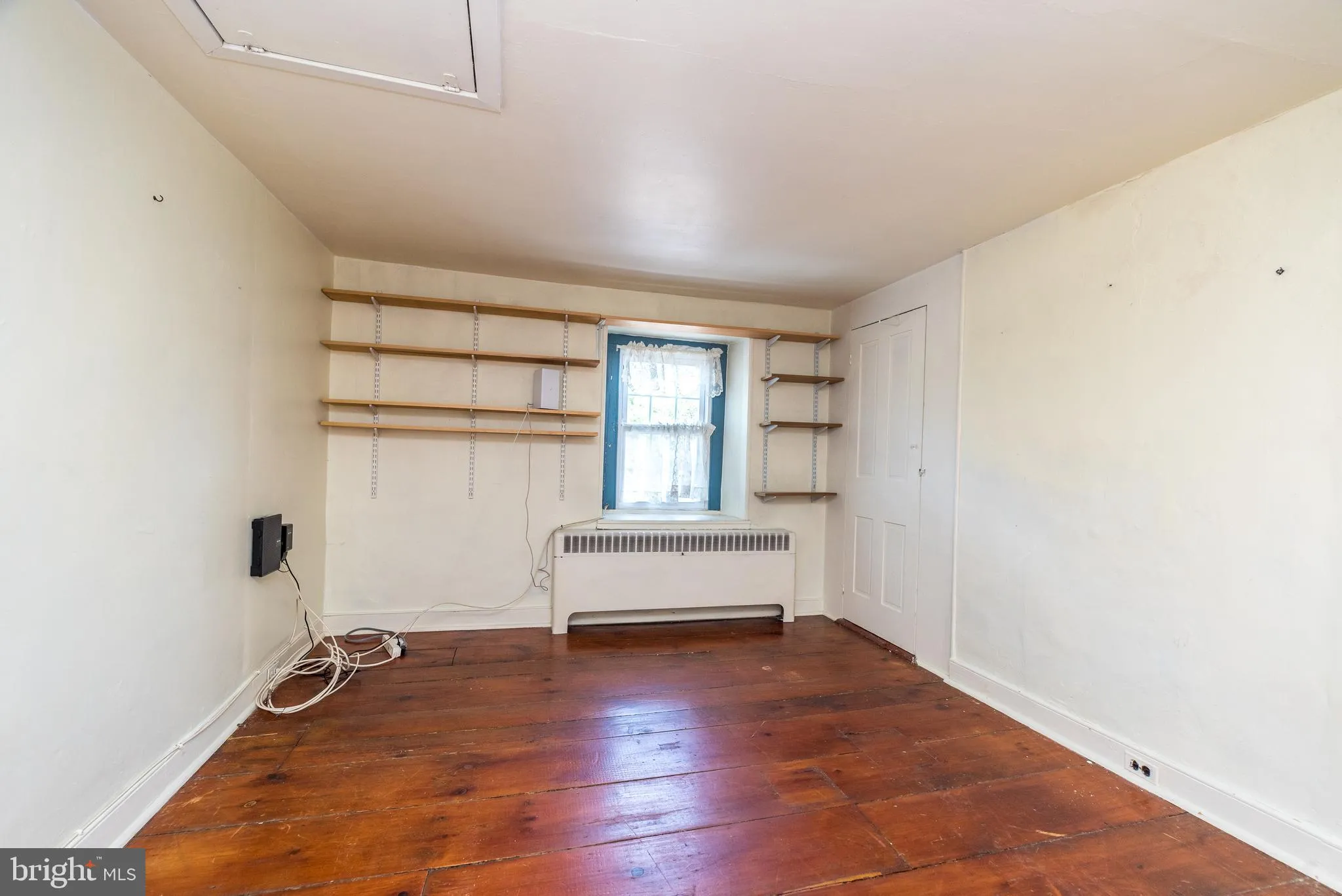 Doylestown, Pennsylvania 18901, United States, 2 Bedrooms Bedrooms, ,2 BathroomsBathrooms,Residential,Active,144194