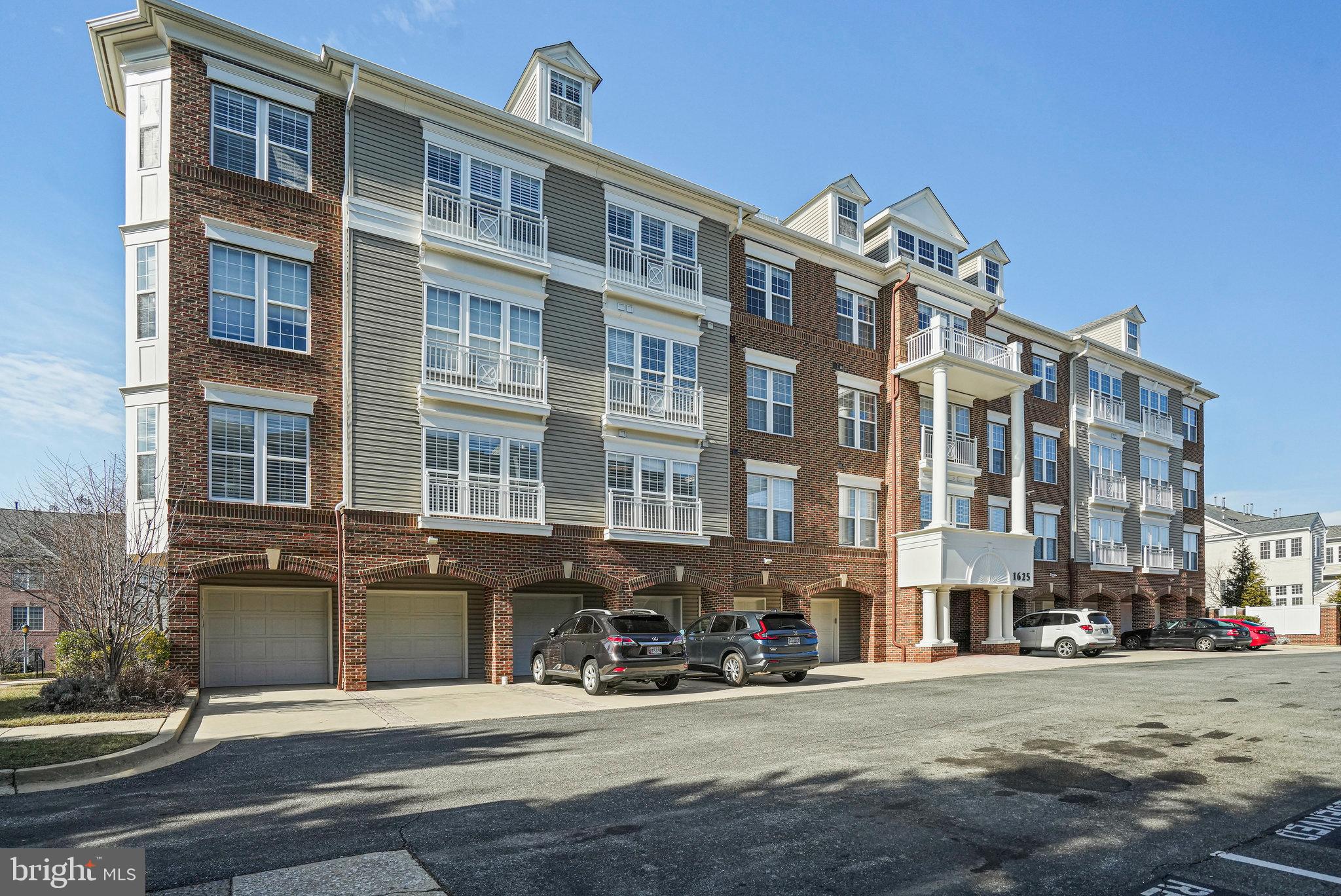 KING FARM IRVINGTON - Residential