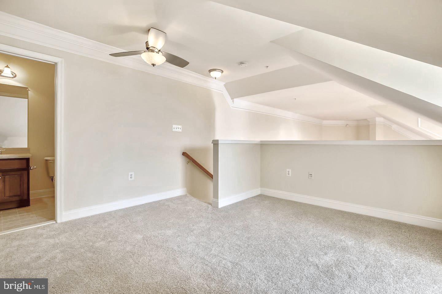 KING FARM IRVINGTON - Residential