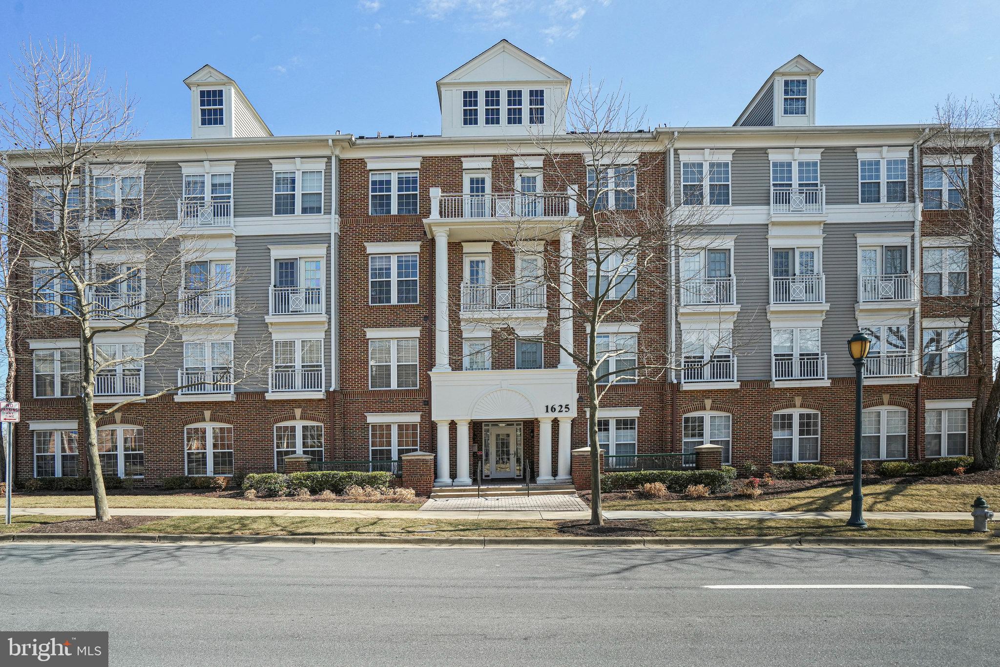 KING FARM IRVINGTON - Residential