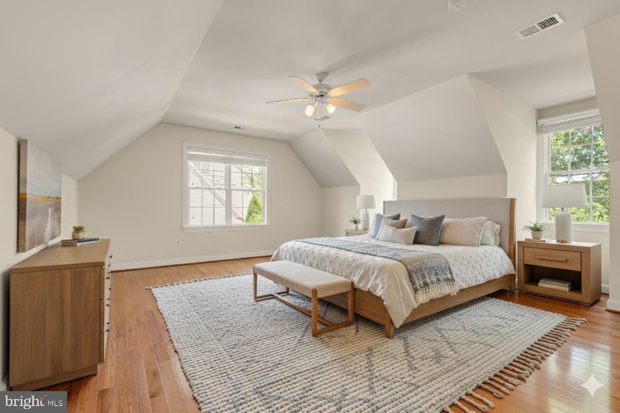 LINWAY PARK OF MCLEAN - Residential