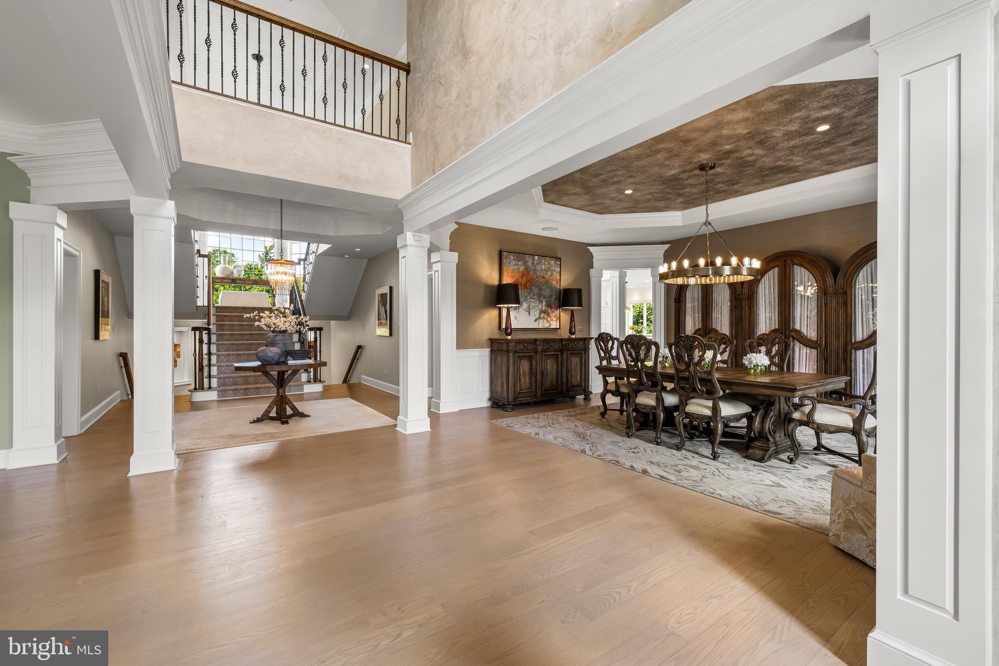 1005 COACHFORD COURT