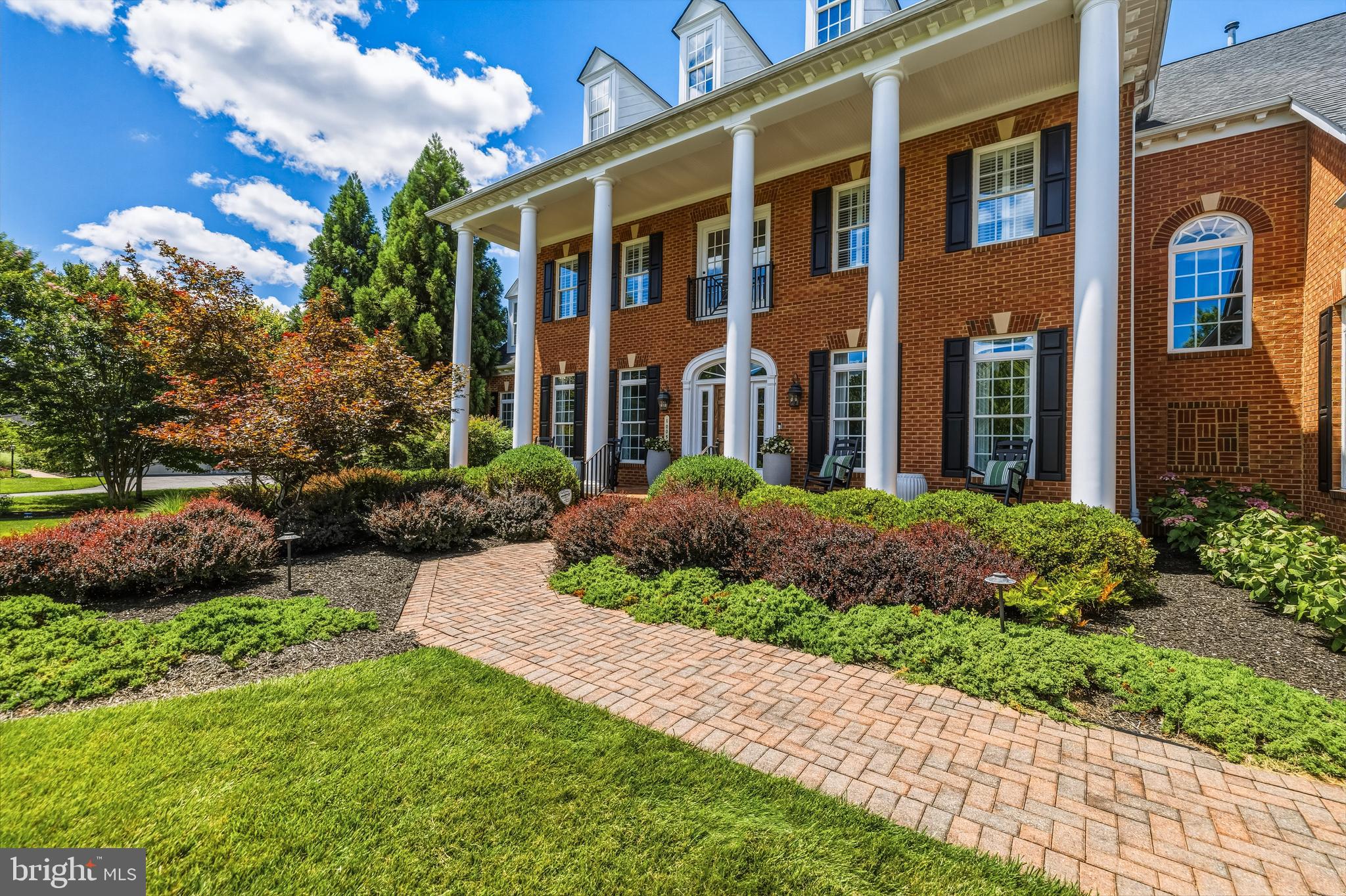 1005 COACHFORD COURT