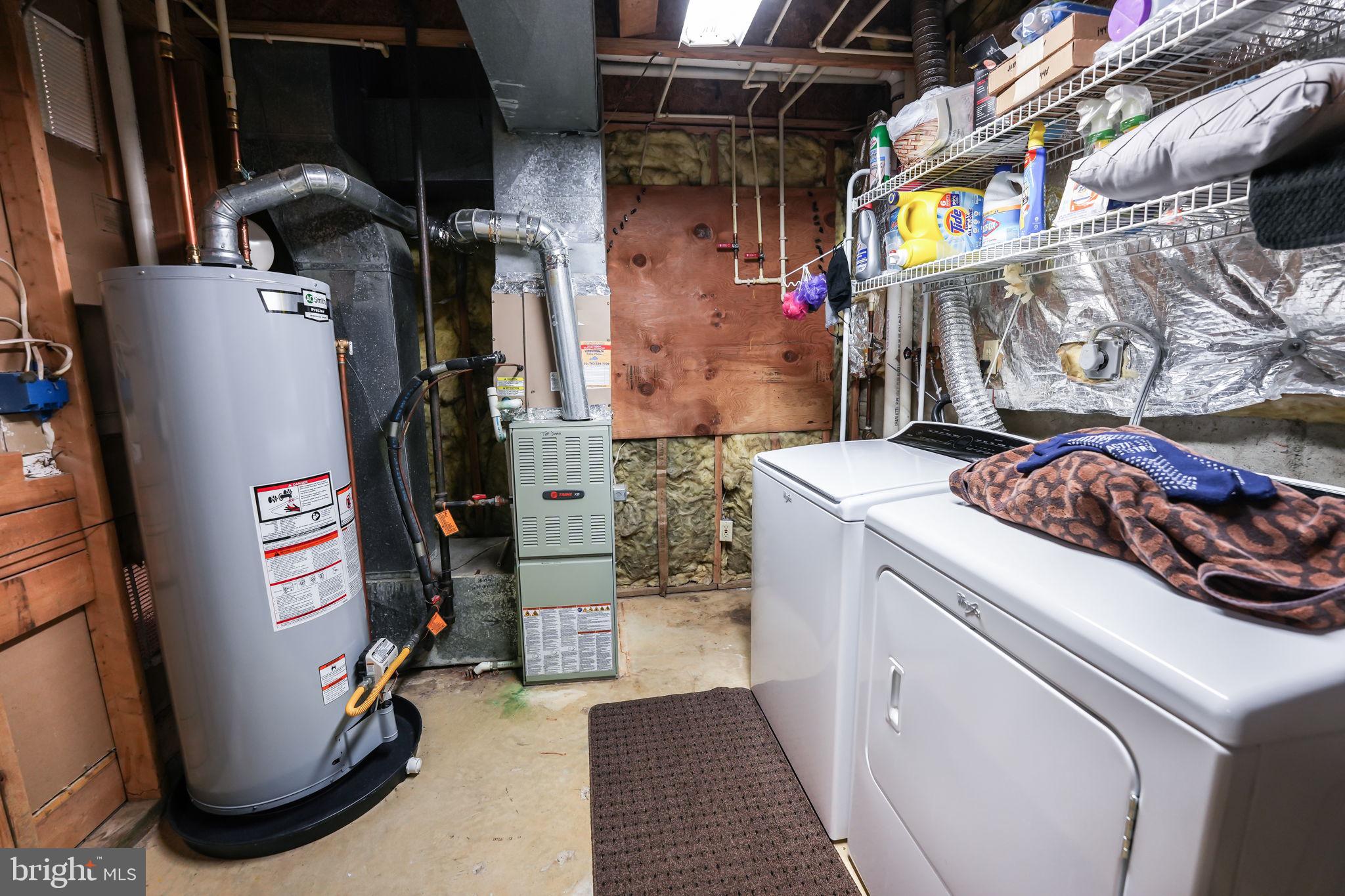 CAROLYN FOREST - Residential