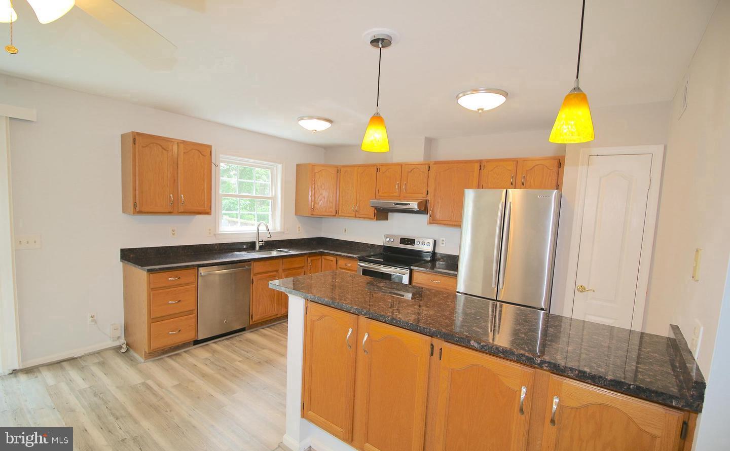 CAROLYN FOREST - Residential