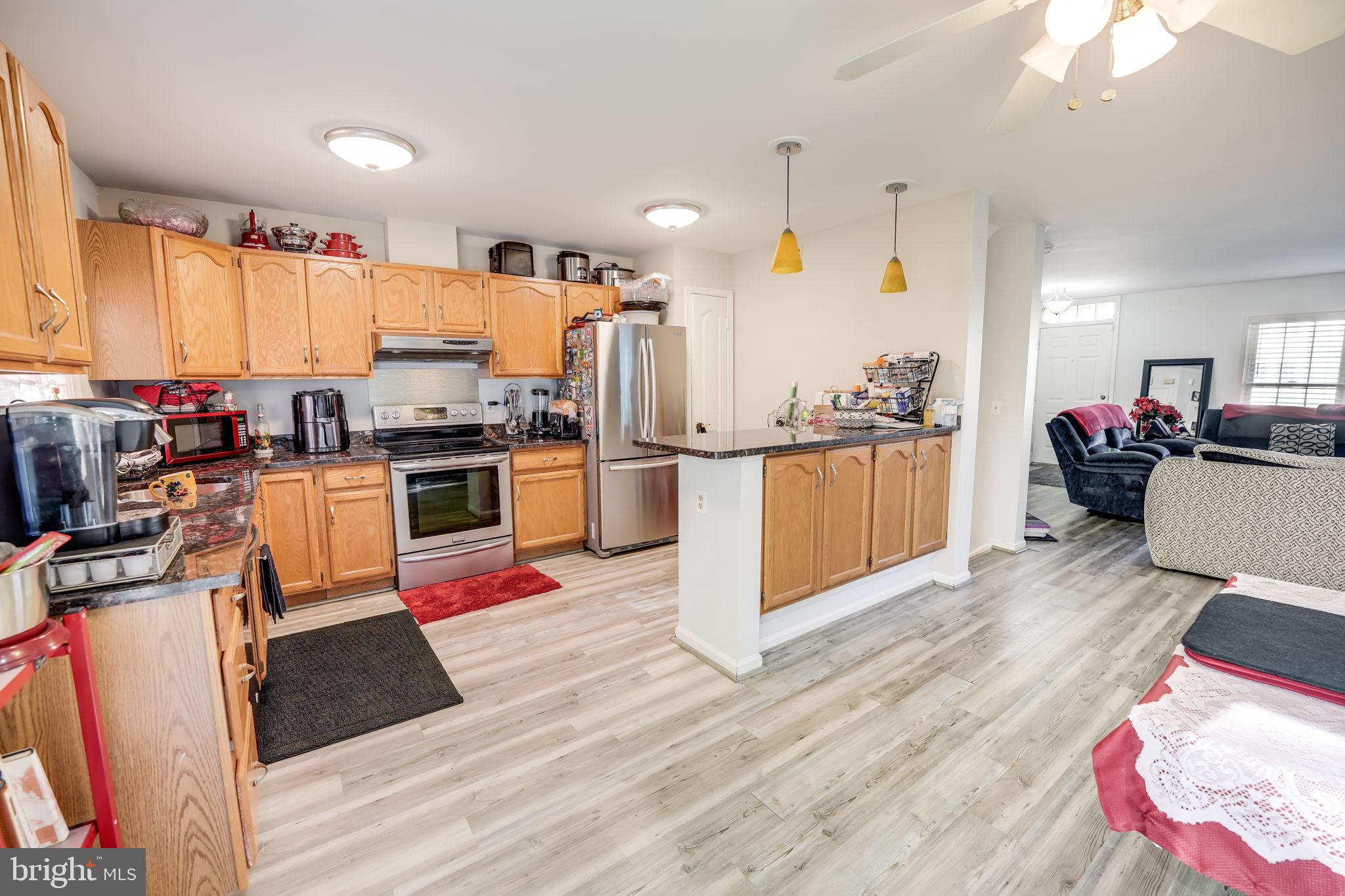 CAROLYN FOREST - Residential