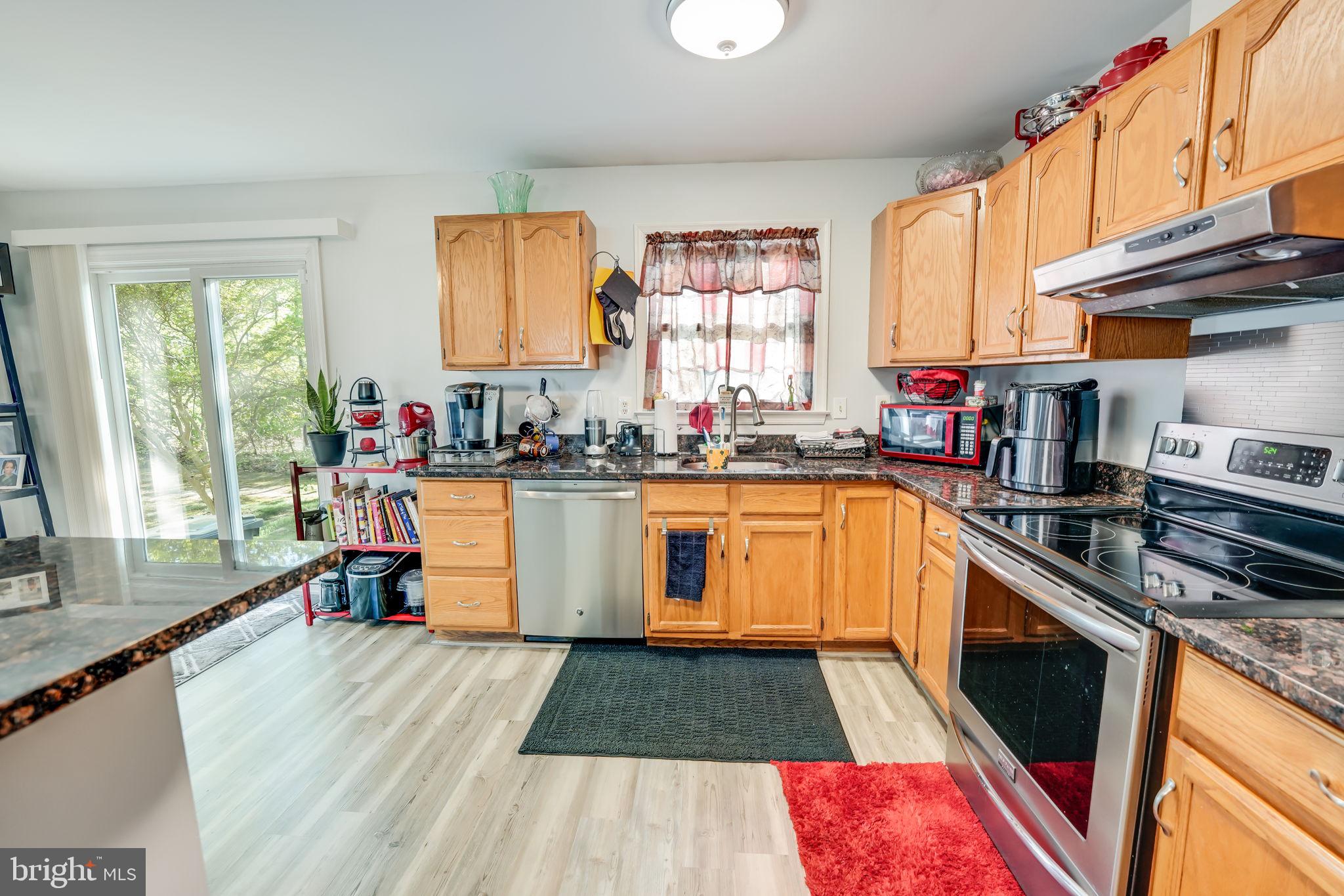 CAROLYN FOREST - Residential