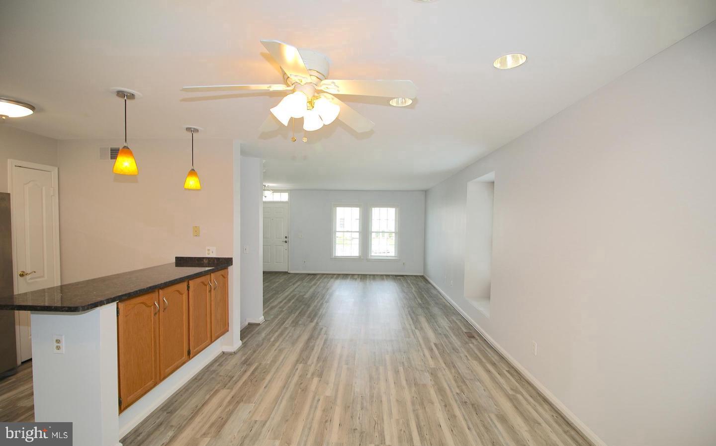 CAROLYN FOREST - Residential