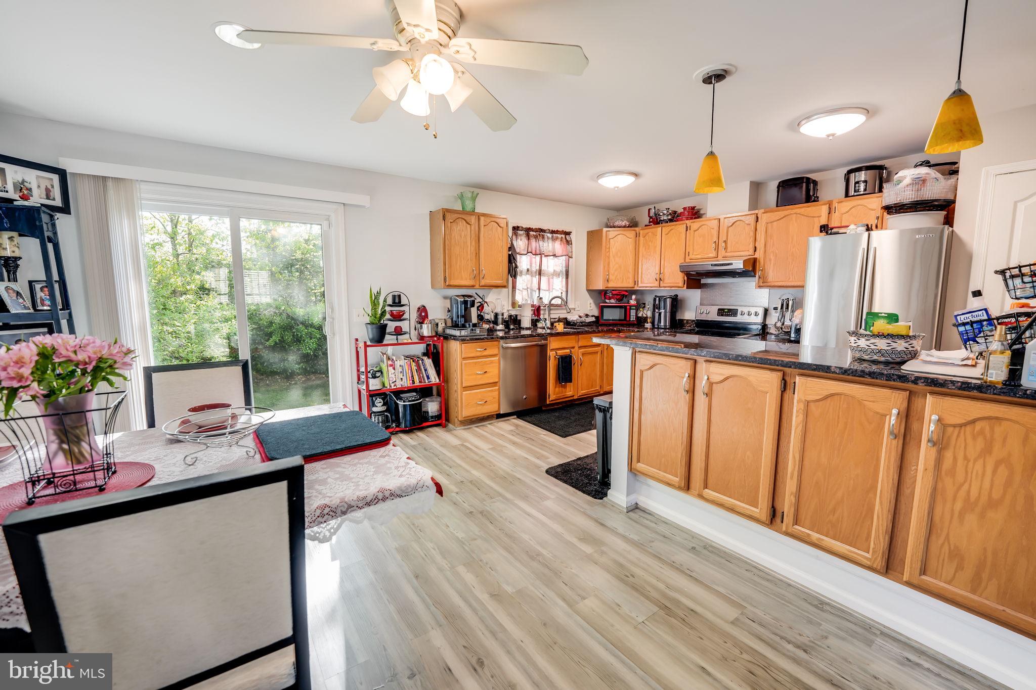 CAROLYN FOREST - Residential