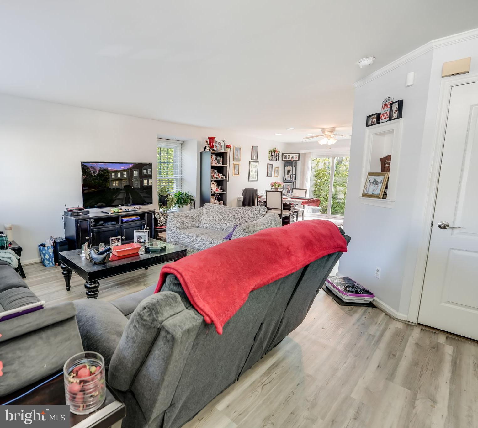 CAROLYN FOREST - Residential