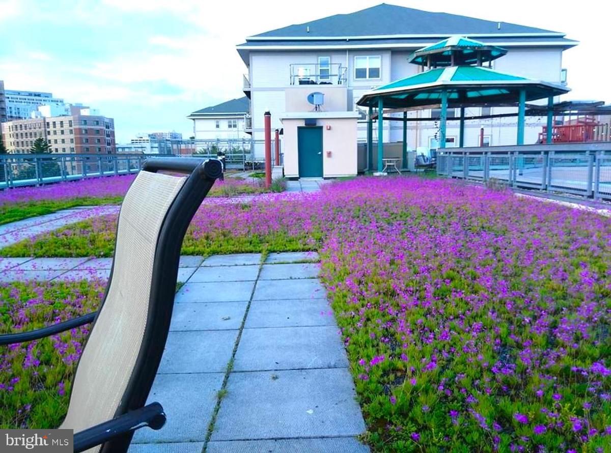 SILVER SPRING - Residential