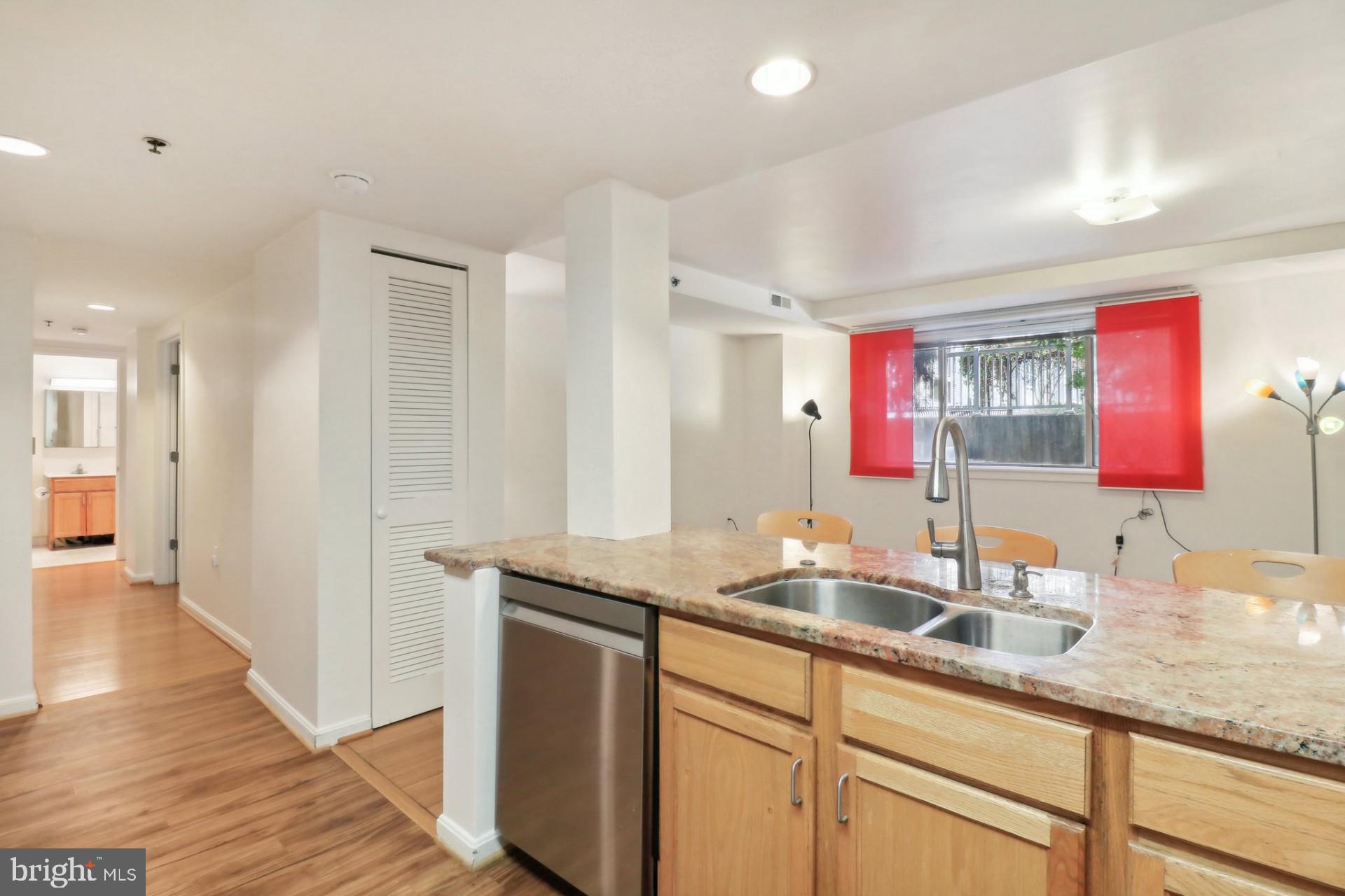 SILVER SPRING - Residential