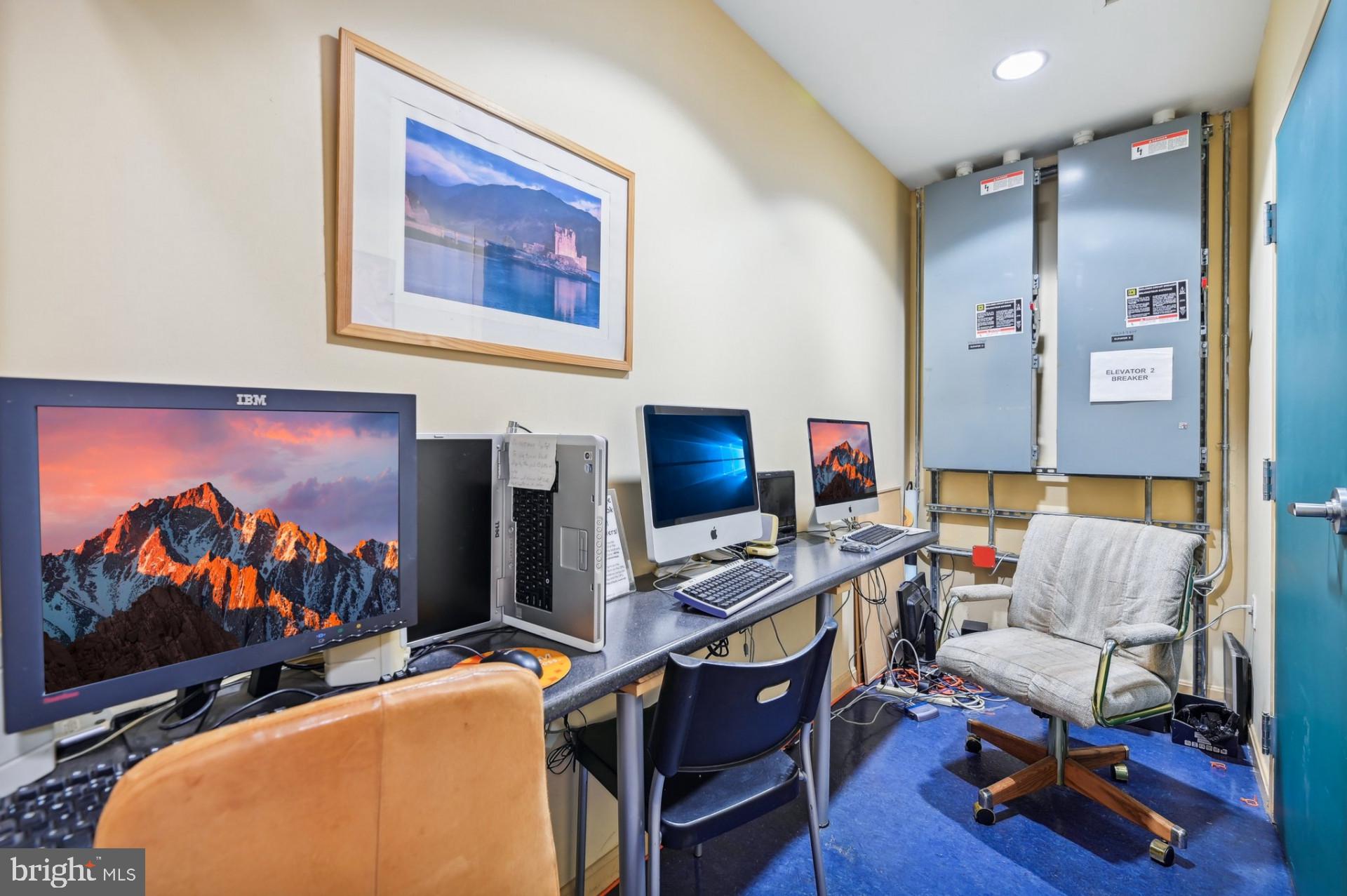 SILVER SPRING - Residential