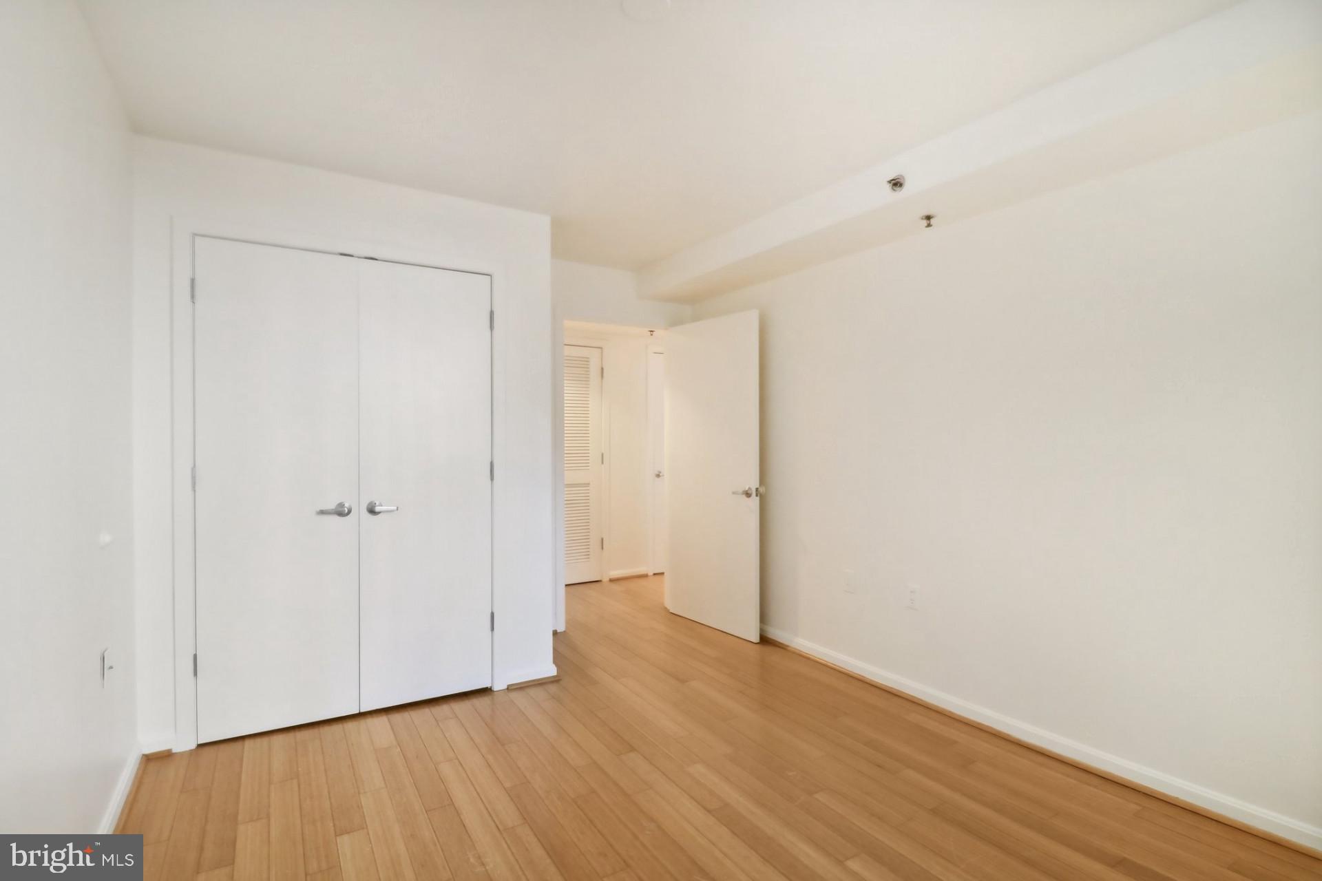 SILVER SPRING - Residential