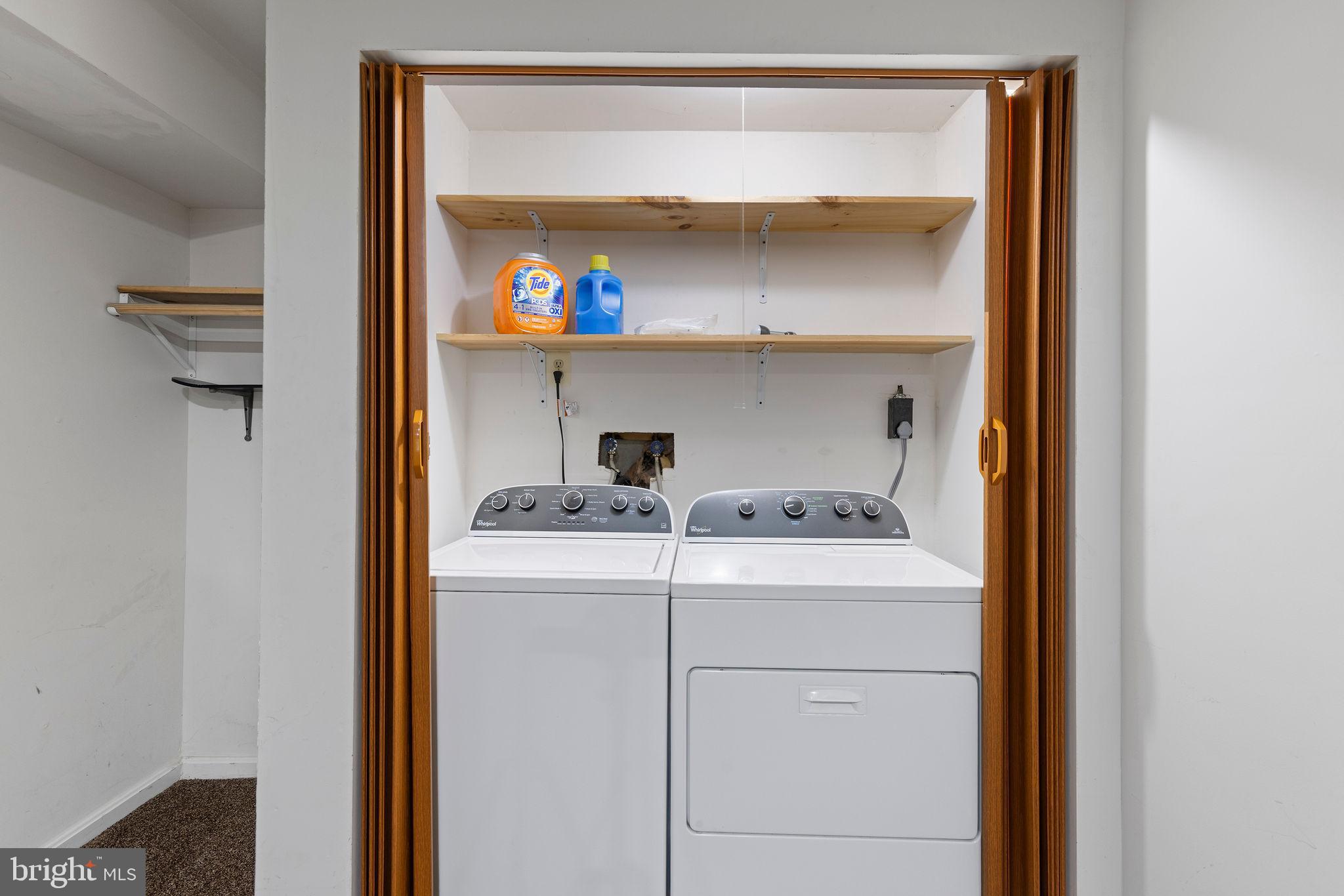 SILVER SPRING CNTRY CLUB - Residential