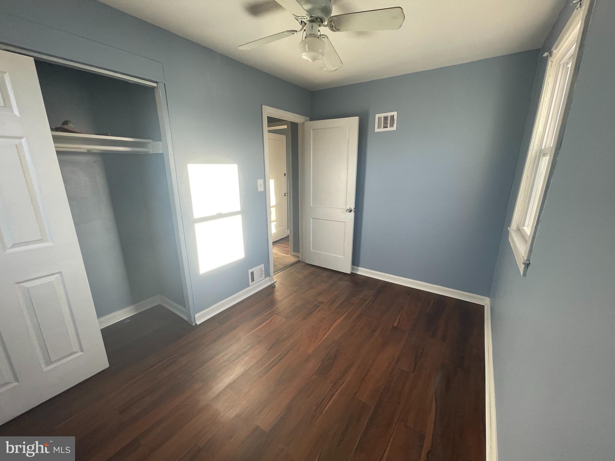 IVERSON SQUARE CONDOMINIUM - Residential